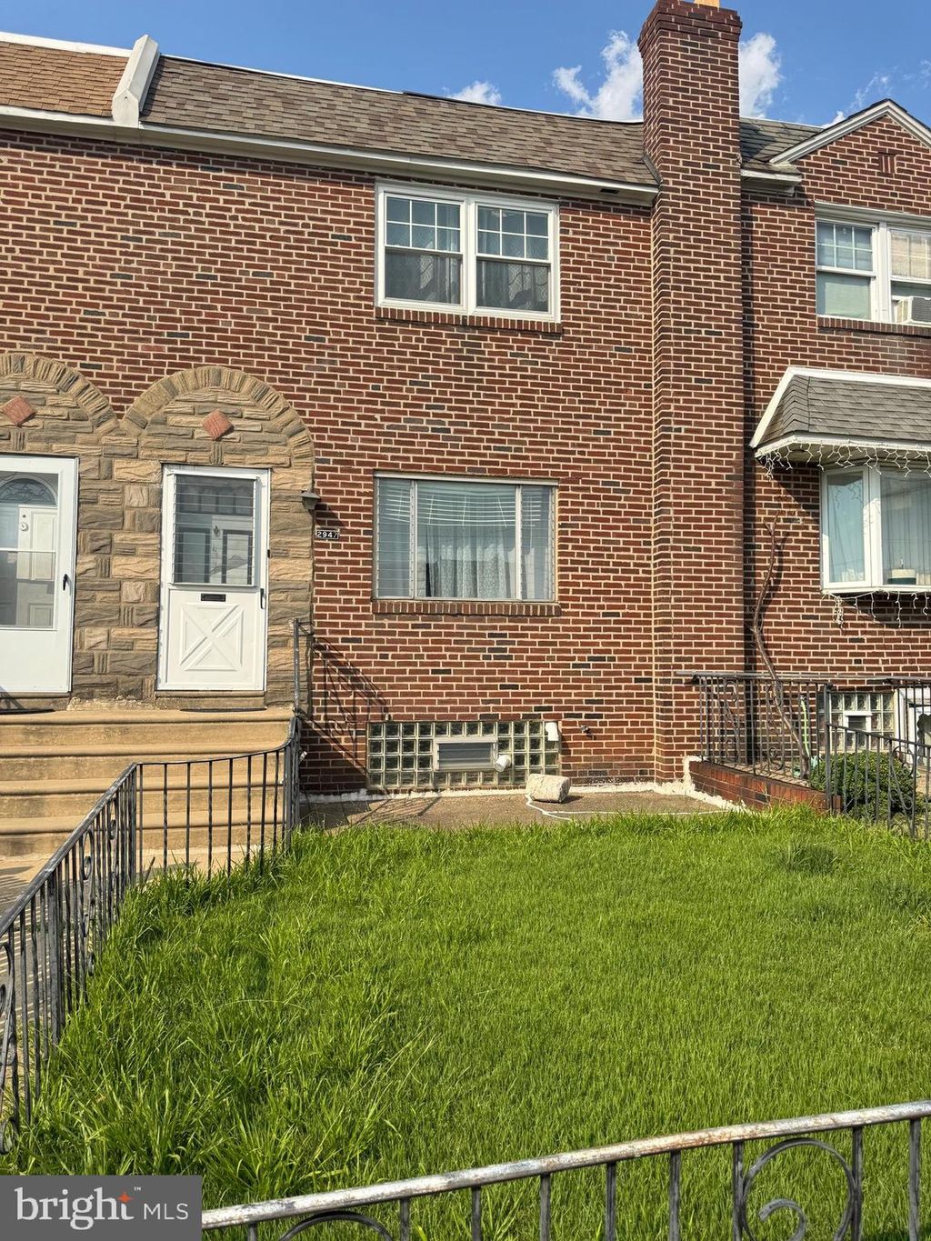 Photo of 2947 Tyson Avenue, PHILADELPHIA, PA 19149 (MLS # PAPH2510972)