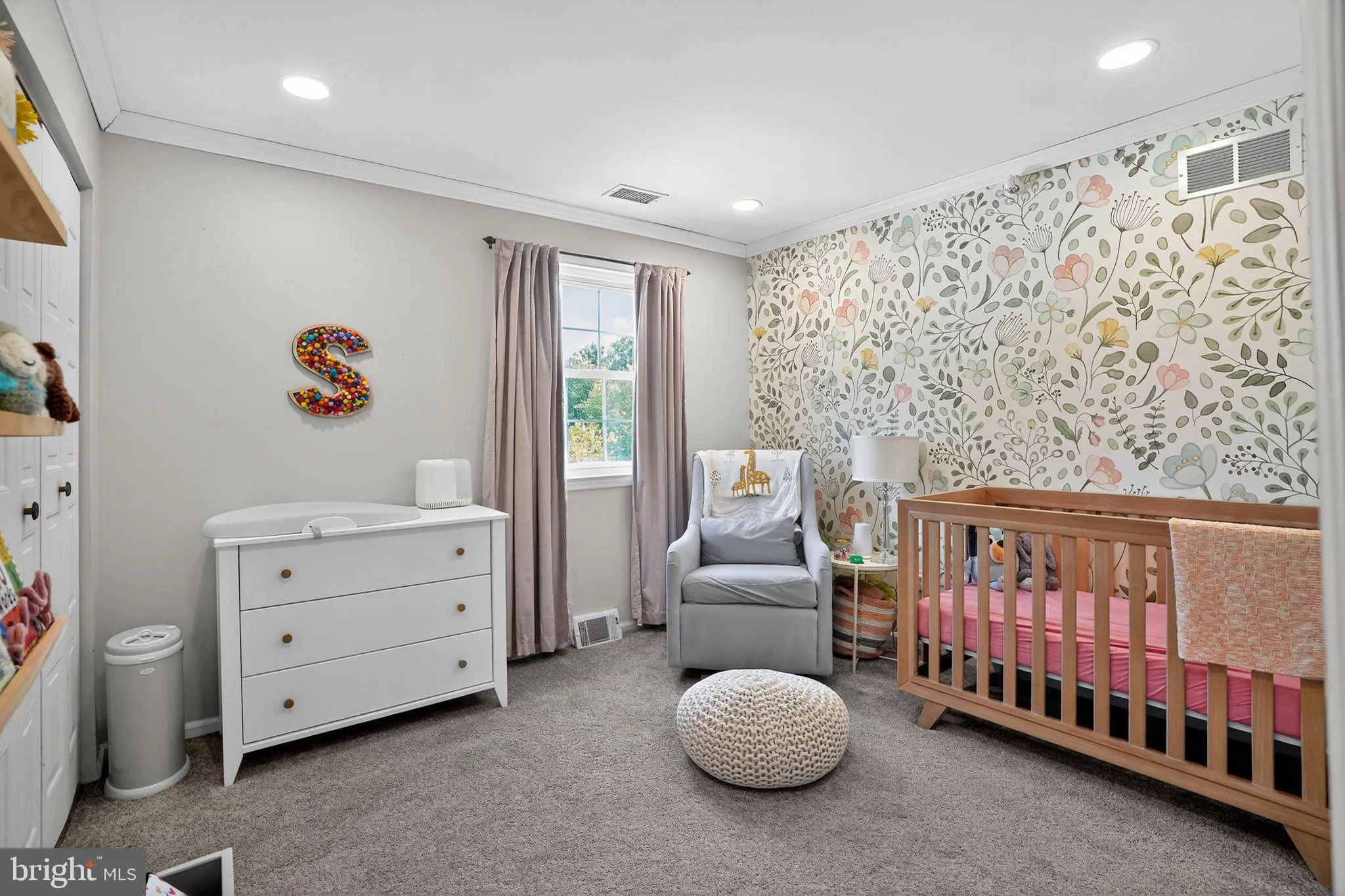 Collegeville, Pennsylvania 19426, United States, 5 Bedrooms Bedrooms, ,3 BathroomsBathrooms,Residential,Pending,204757