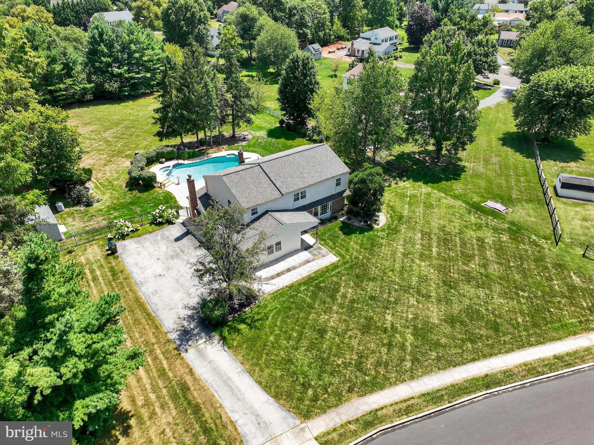 Collegeville, Pennsylvania 19426, United States, 5 Bedrooms Bedrooms, ,3 BathroomsBathrooms,Residential,Pending,204757