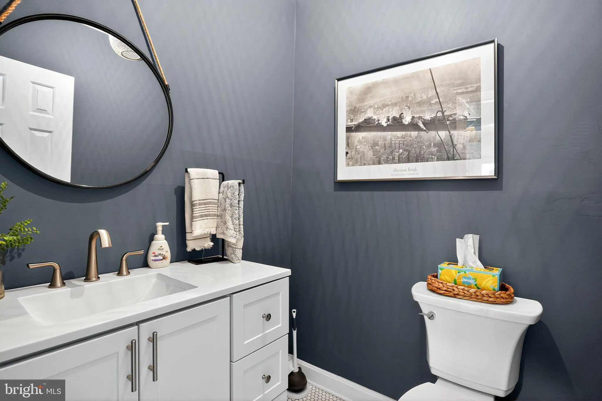 Collegeville, Pennsylvania 19426, United States, 5 Bedrooms Bedrooms, ,3 BathroomsBathrooms,Residential,Pending,204757