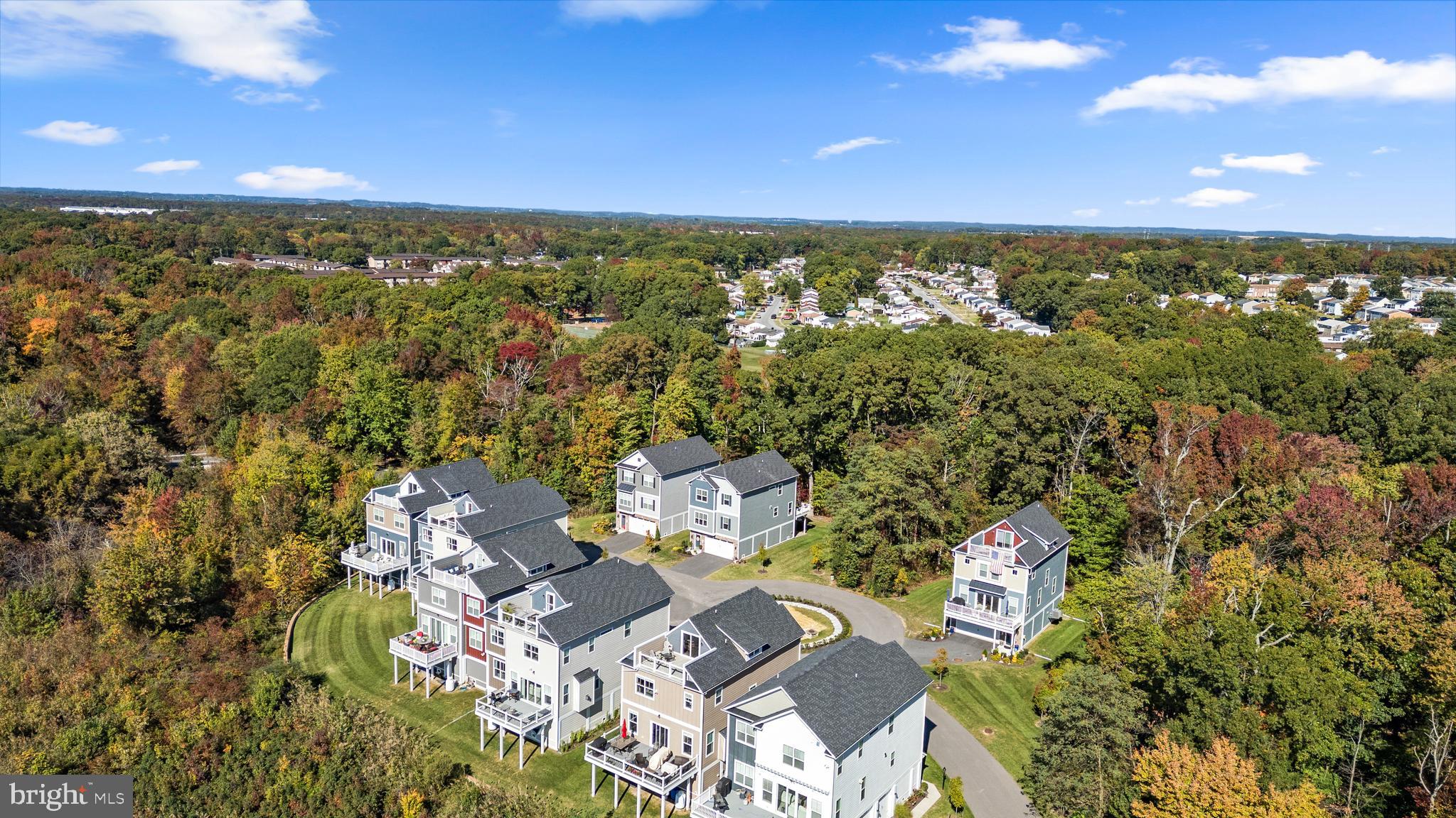 WATERS EDGE - Residential