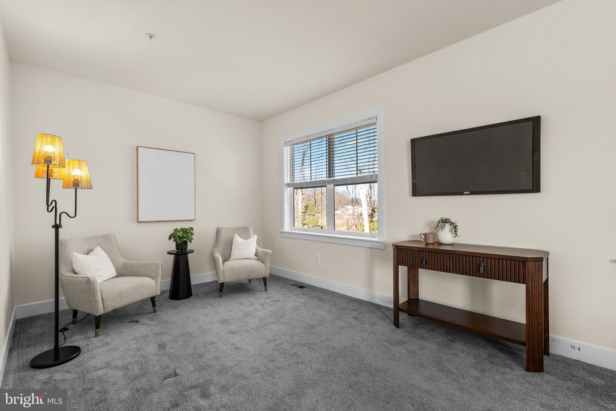 WATERS EDGE - Residential