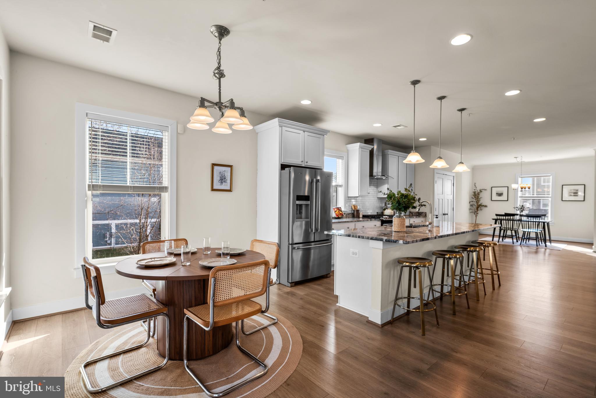 WATERS EDGE - Residential