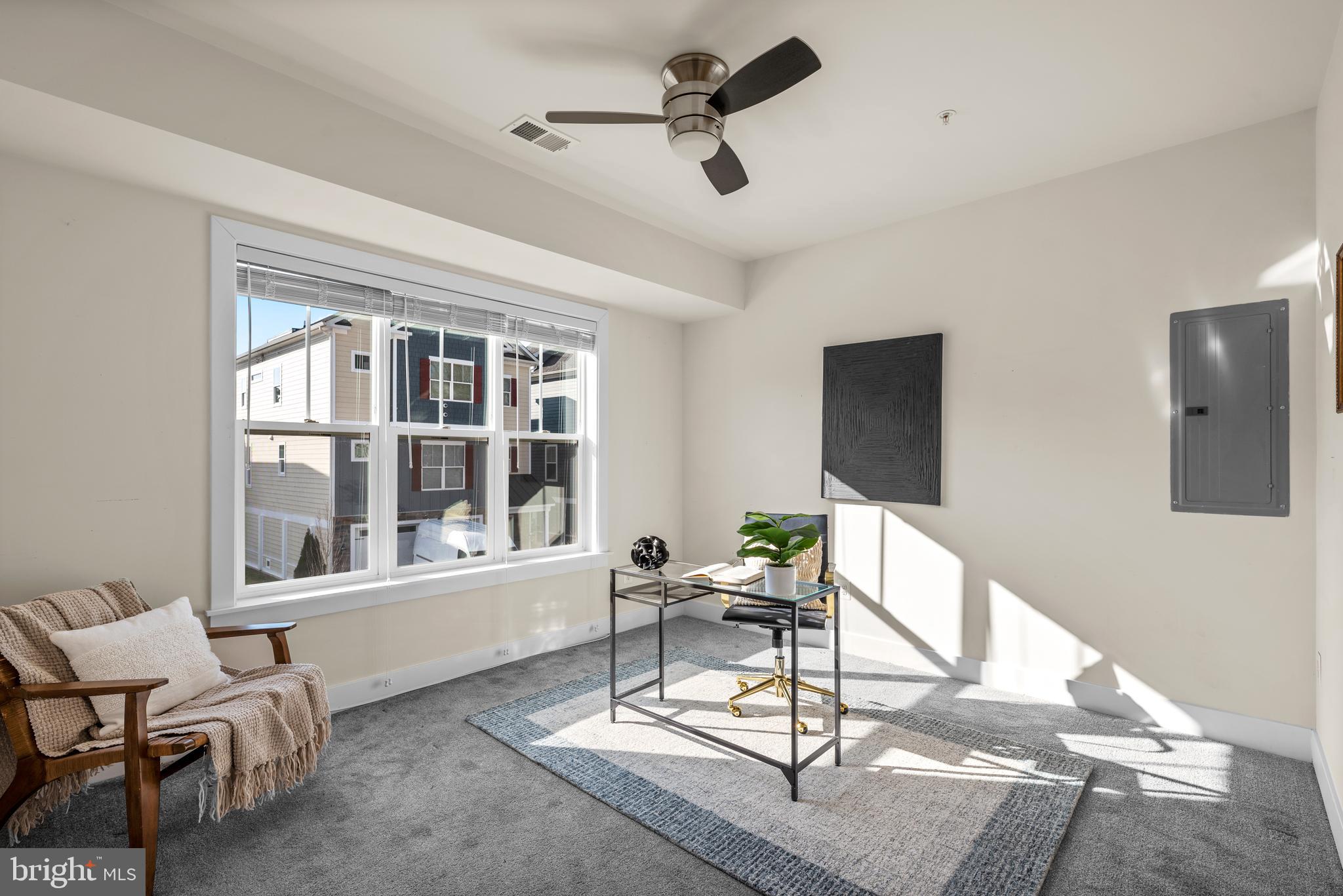 WATERS EDGE - Residential