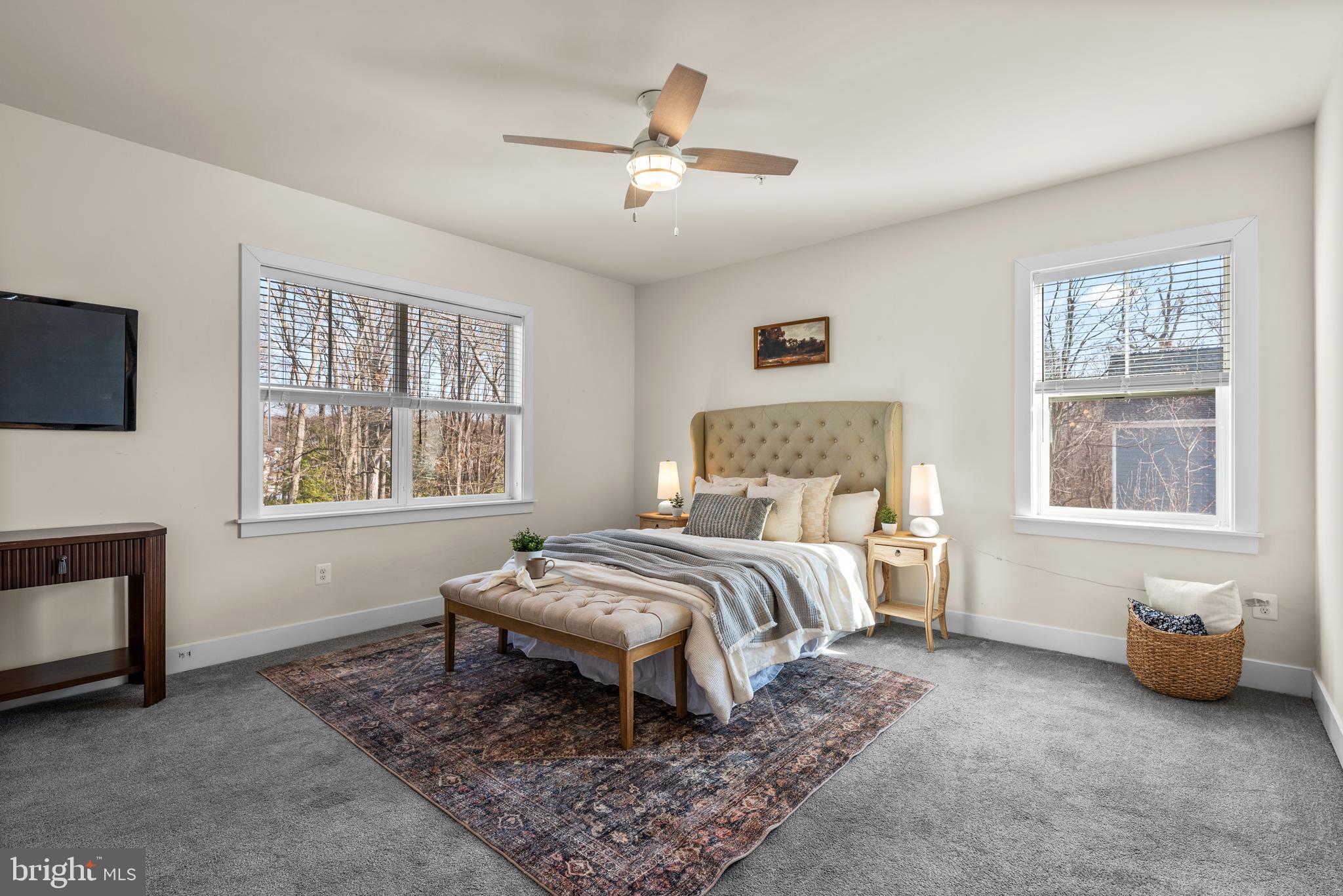 WATERS EDGE - Residential