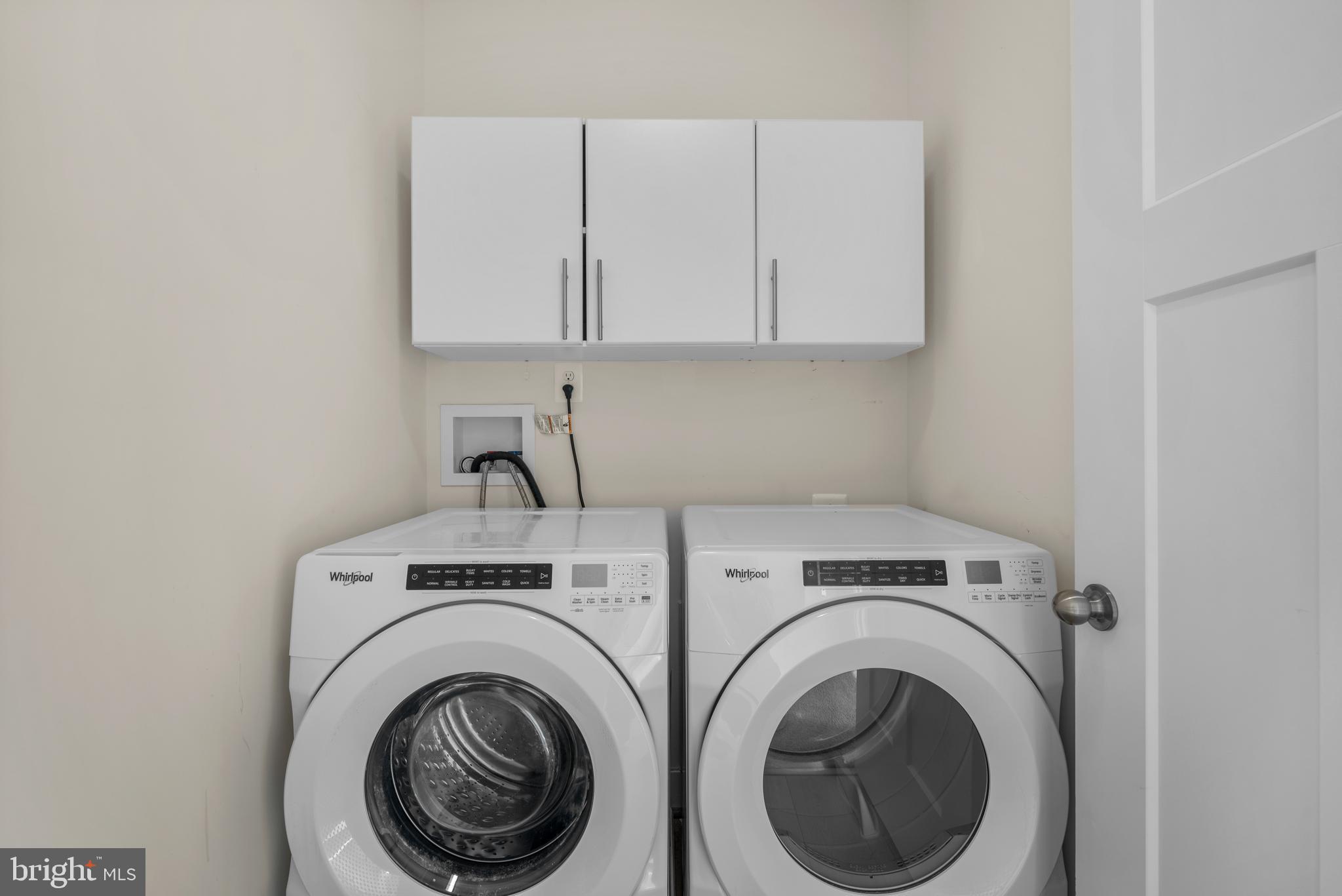 WATERS EDGE - Residential