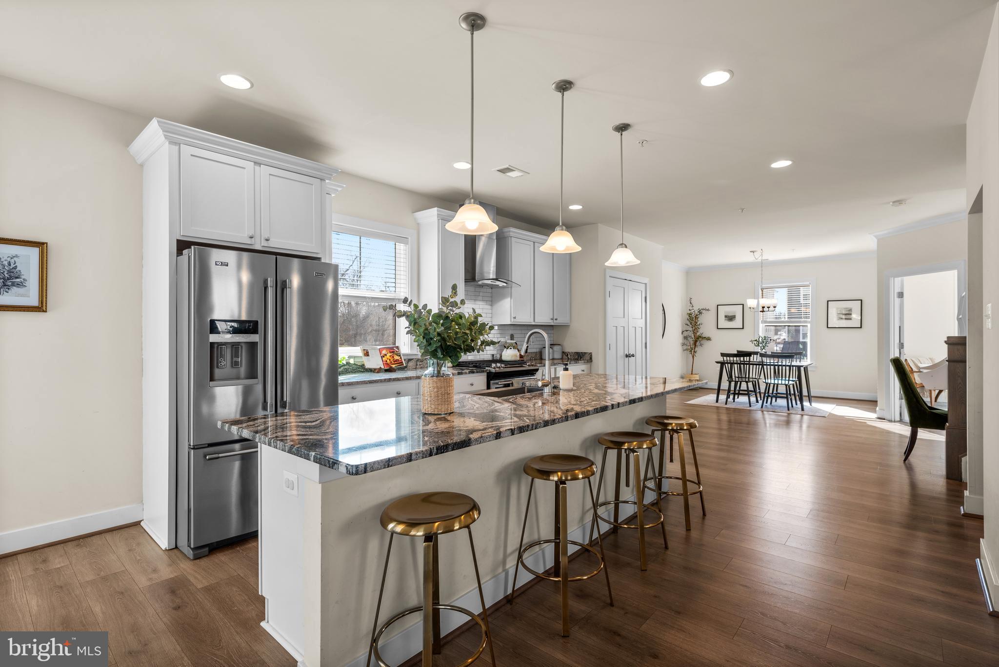 WATERS EDGE - Residential