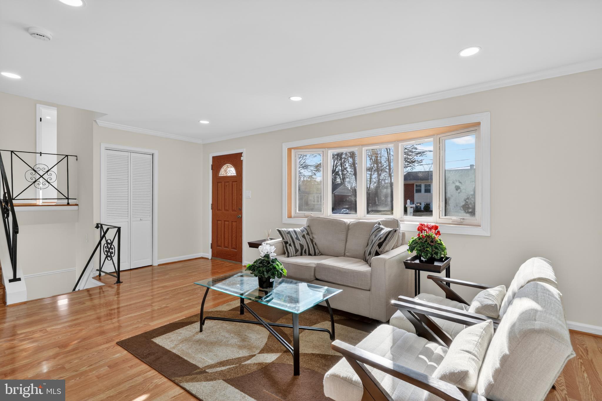 1132 LOXFORD TERRACE