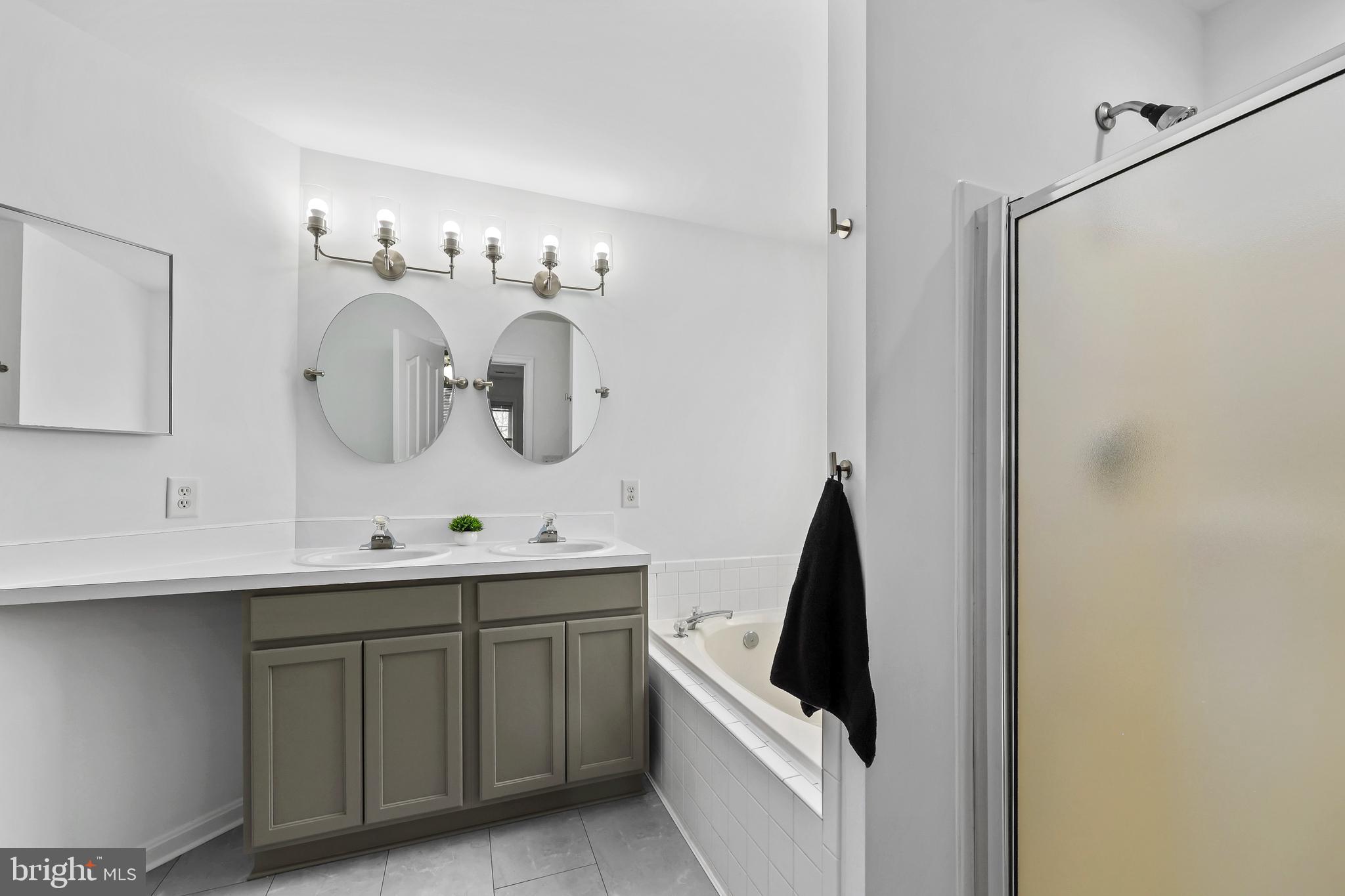 CANNON RIDGE - Residential