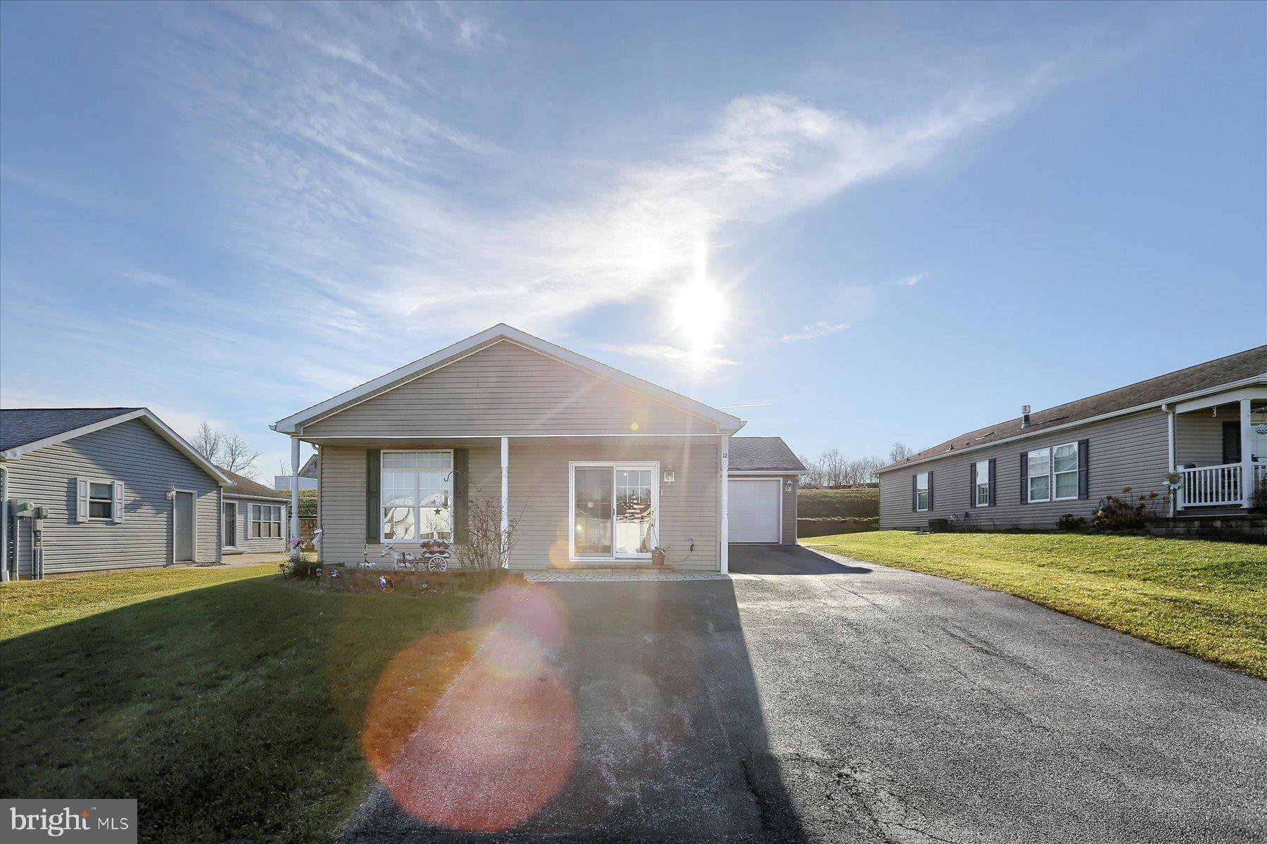 SHIPPENSBURG VILLAGE - Residential
