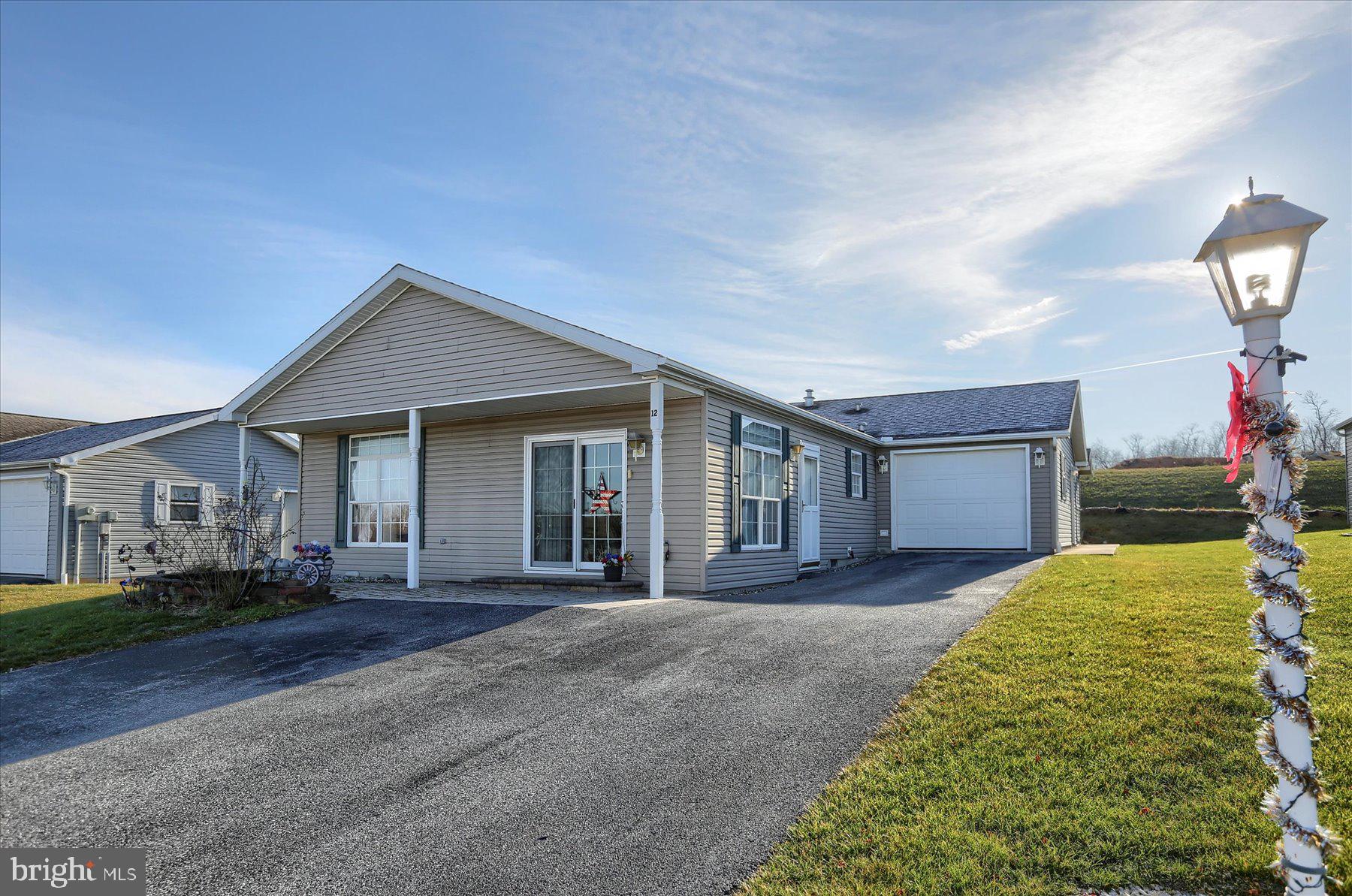 SHIPPENSBURG VILLAGE - Residential