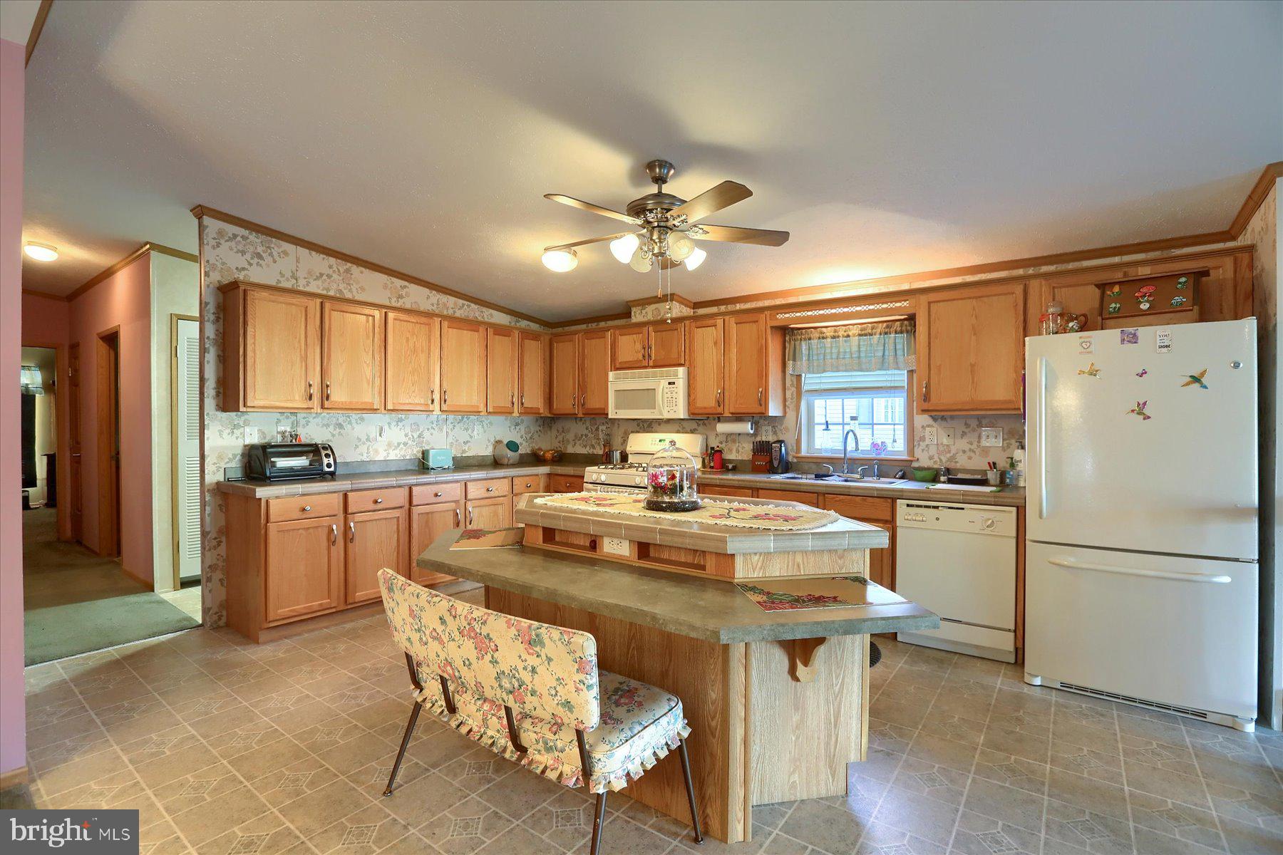SHIPPENSBURG VILLAGE - Residential