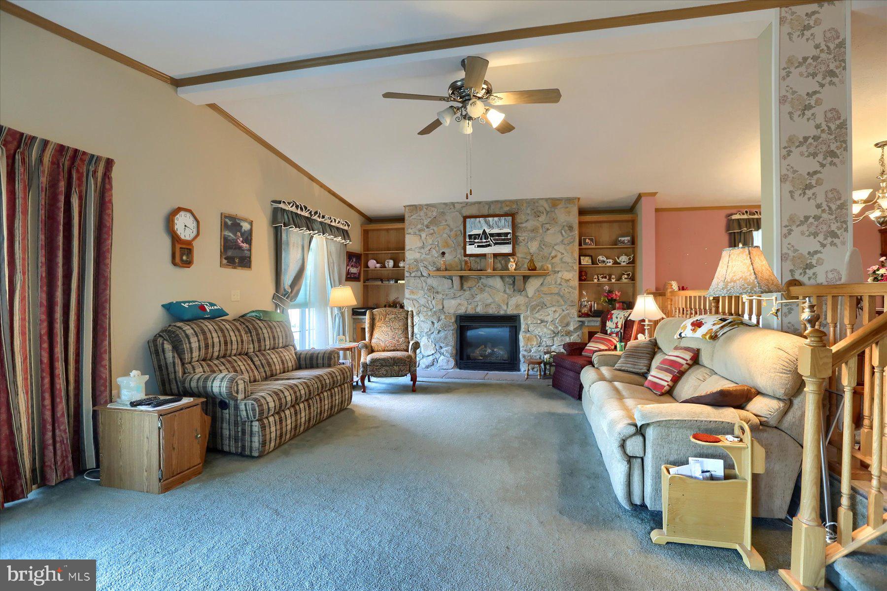 SHIPPENSBURG VILLAGE - Residential