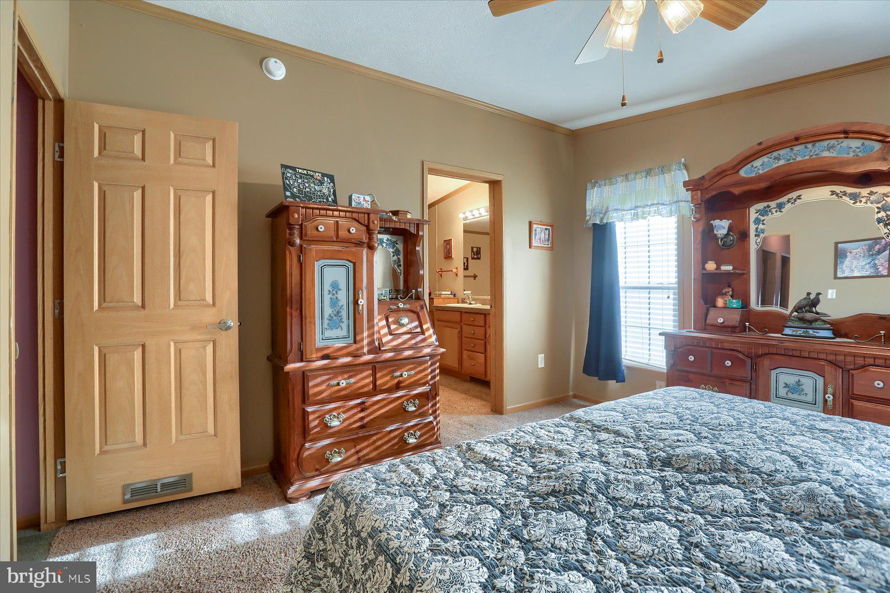 SHIPPENSBURG VILLAGE - Residential