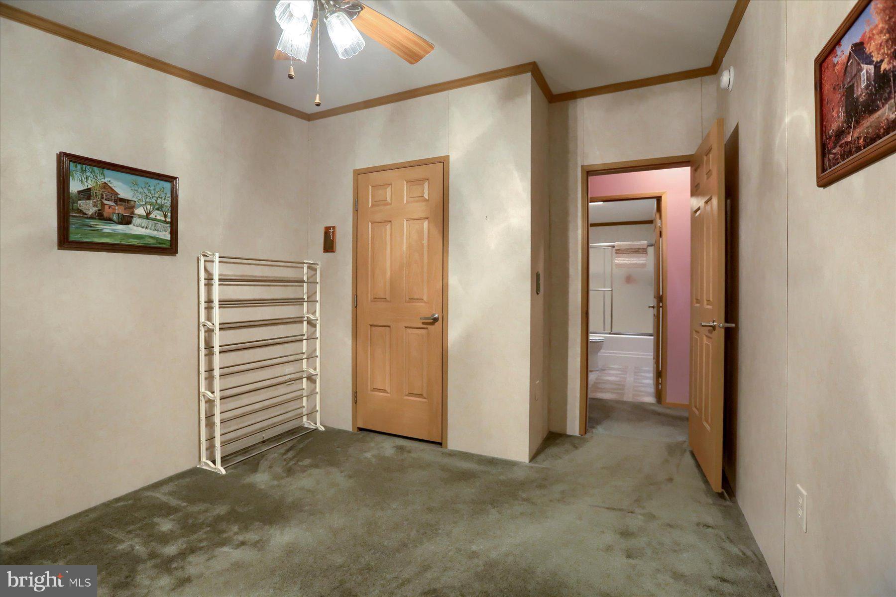 SHIPPENSBURG VILLAGE - Residential