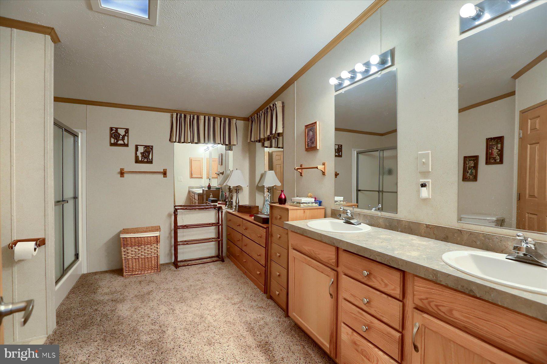 SHIPPENSBURG VILLAGE - Residential