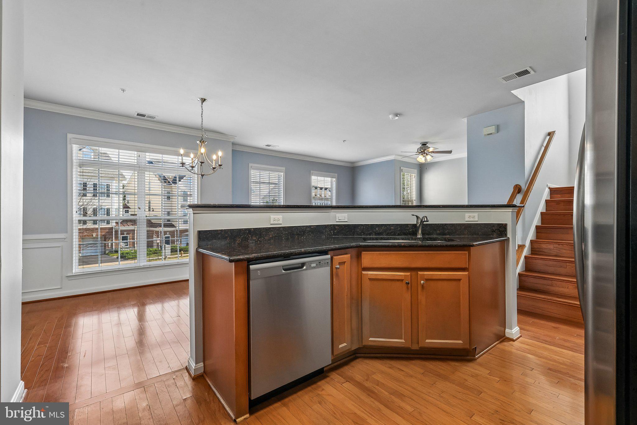 6821 HAMPTON BAY LANE