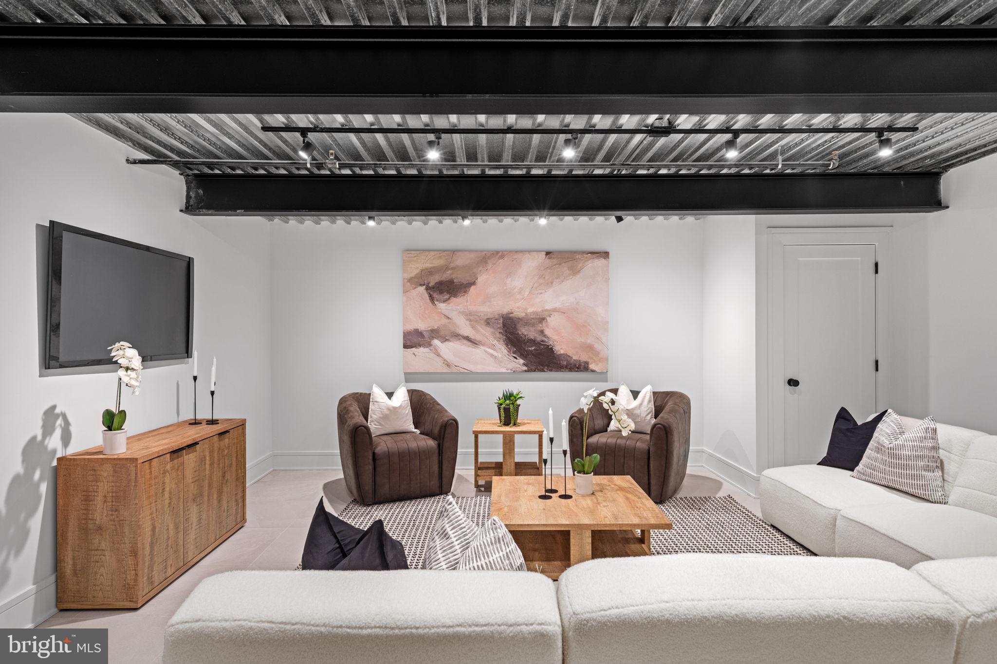 OLD CITY - Residential