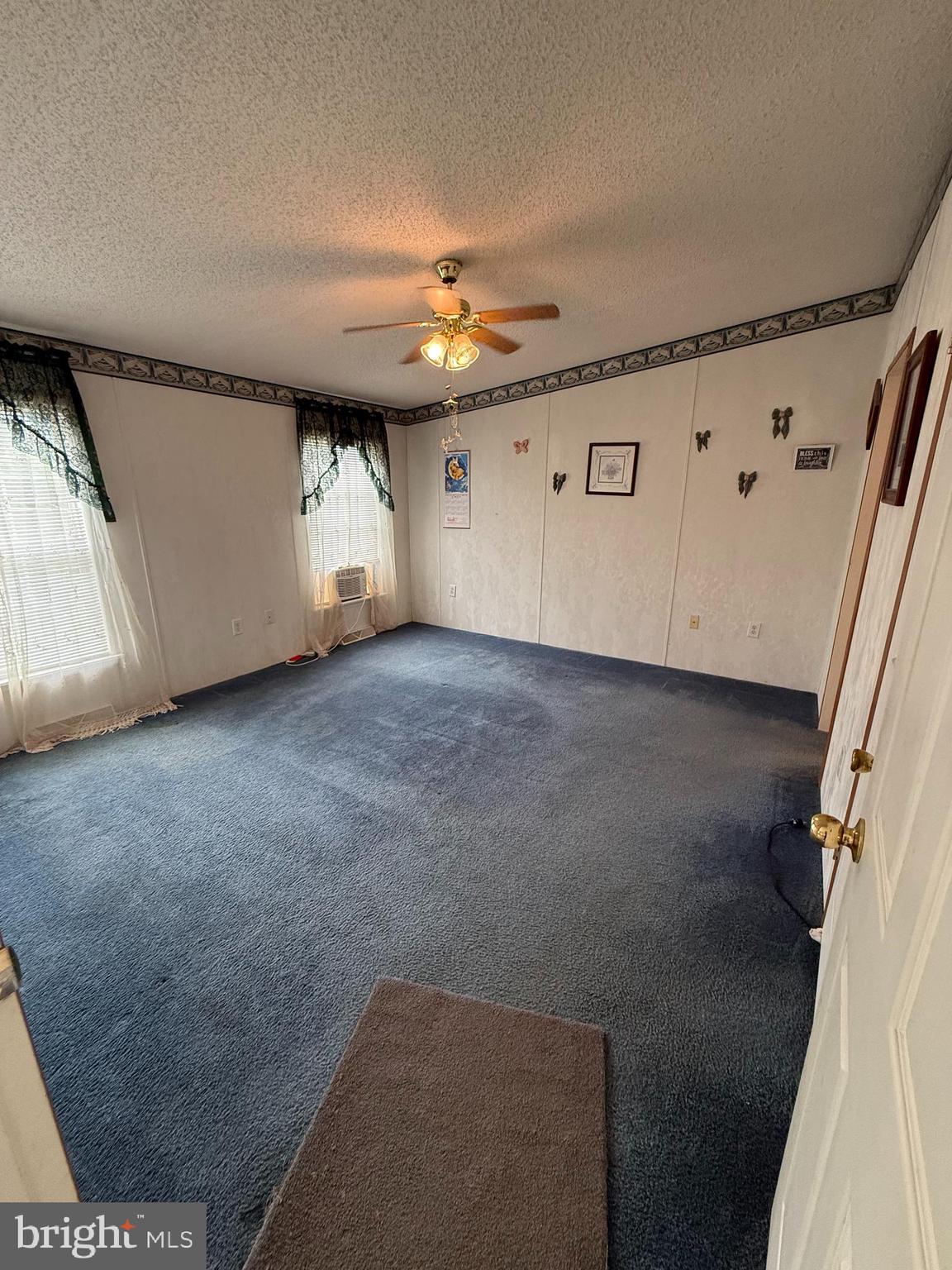 OGDEN FARM MEADOWS - Residential