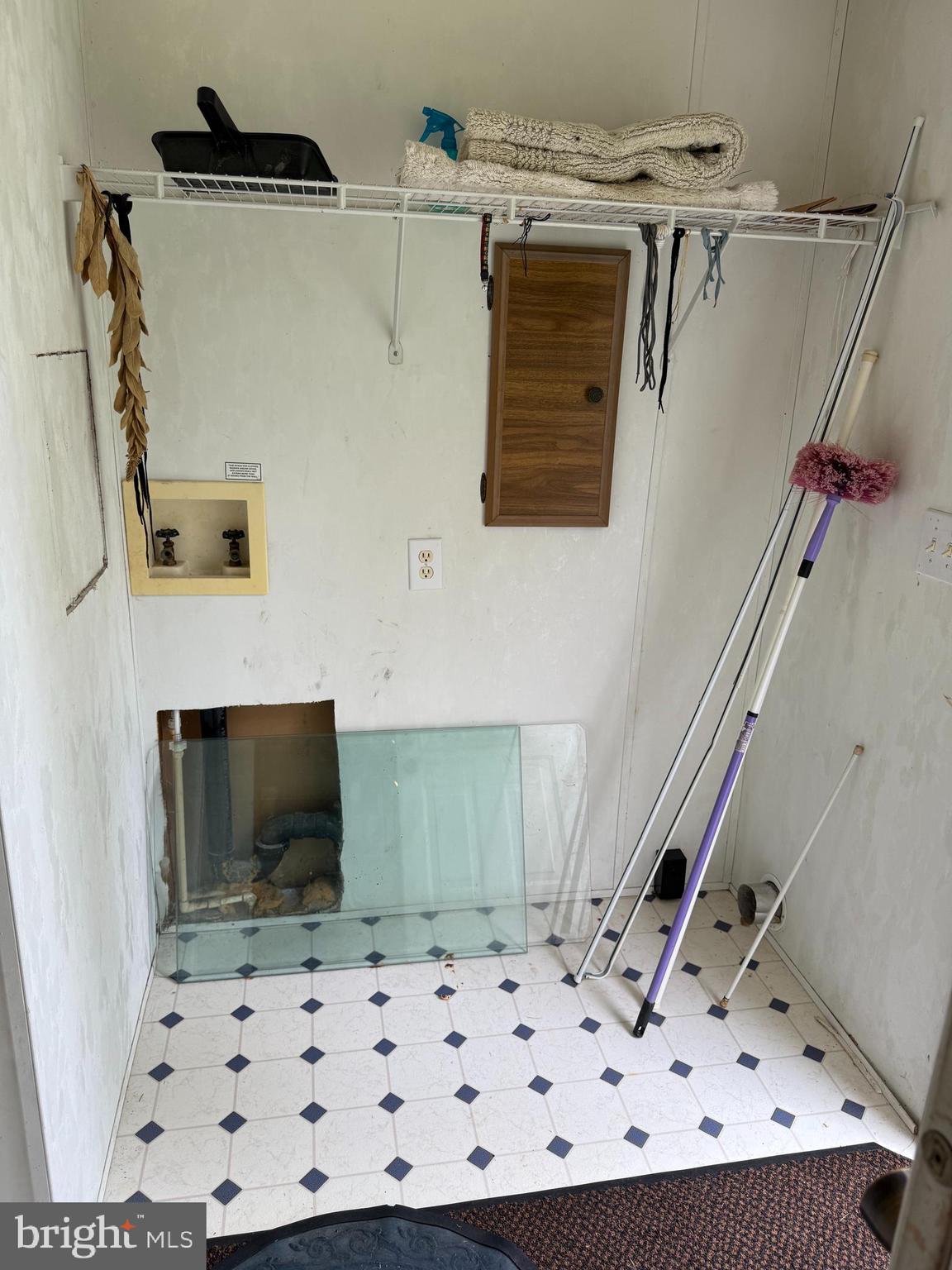 OGDEN FARM MEADOWS - Residential