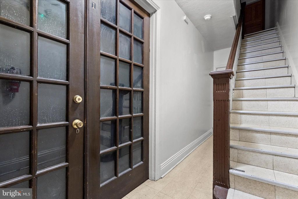 Photo of 23 S West Street, YORK, PA 17401 (MLS # PAYK2090152)
