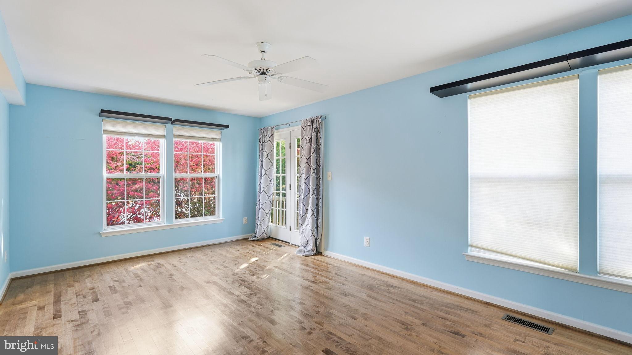 GREENHILL CROSSING - Residential