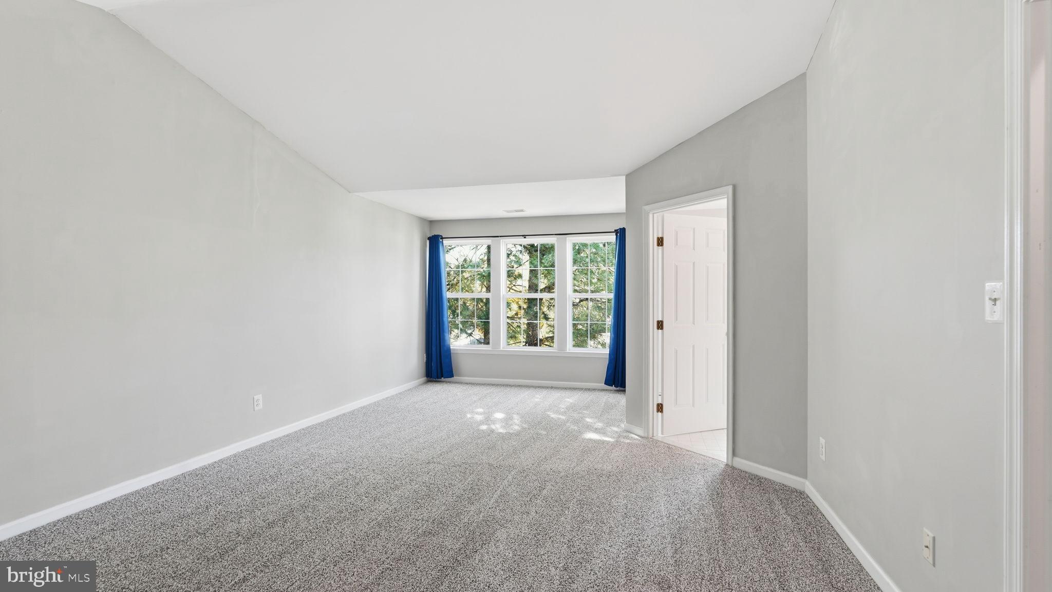 GREENHILL CROSSING - Residential