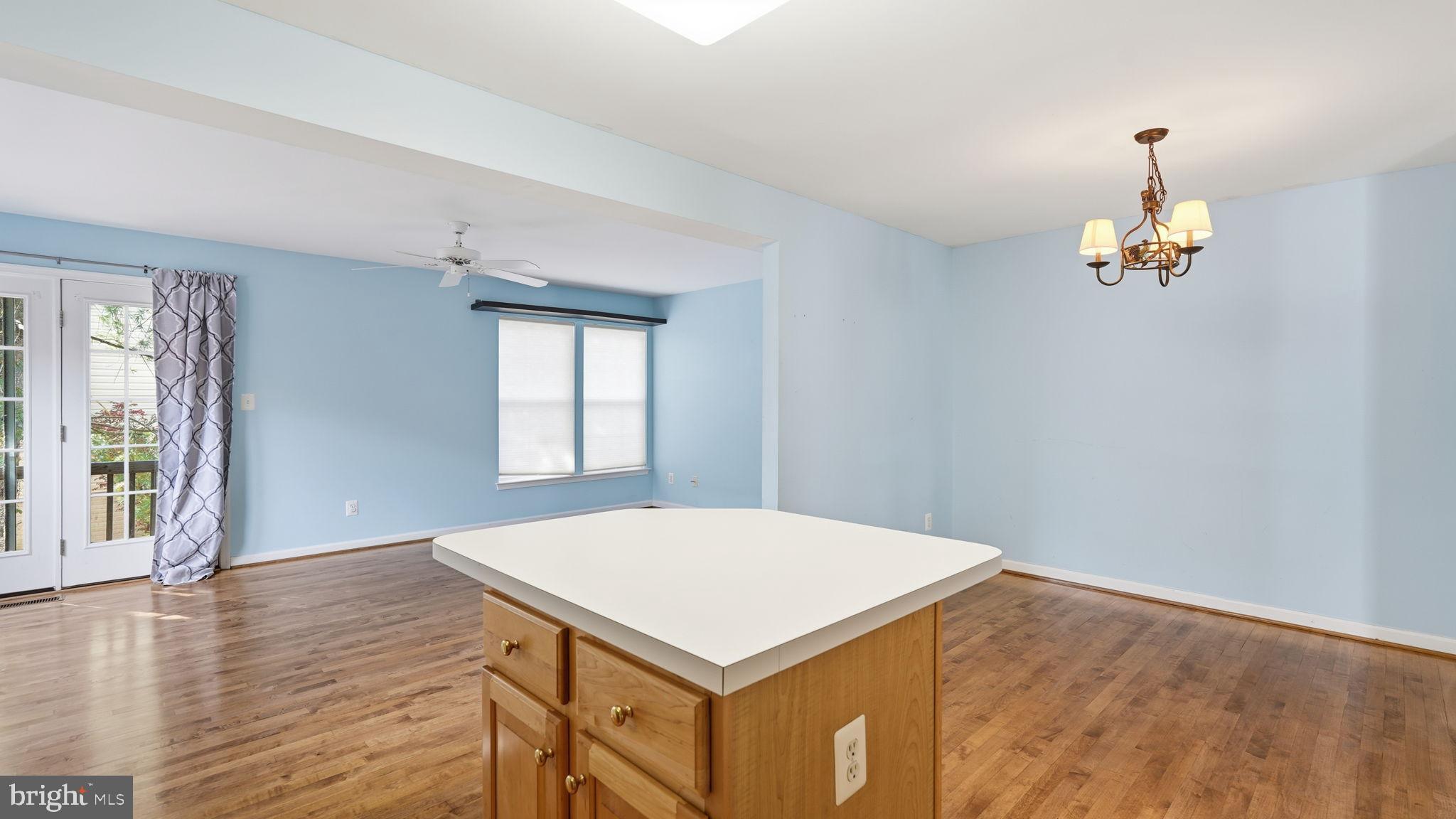 GREENHILL CROSSING - Residential