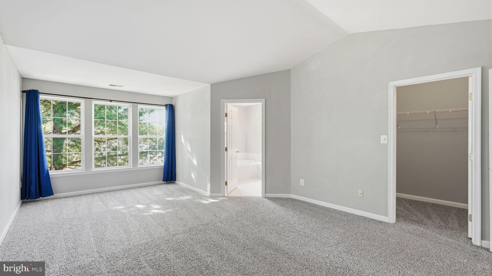 GREENHILL CROSSING - Residential