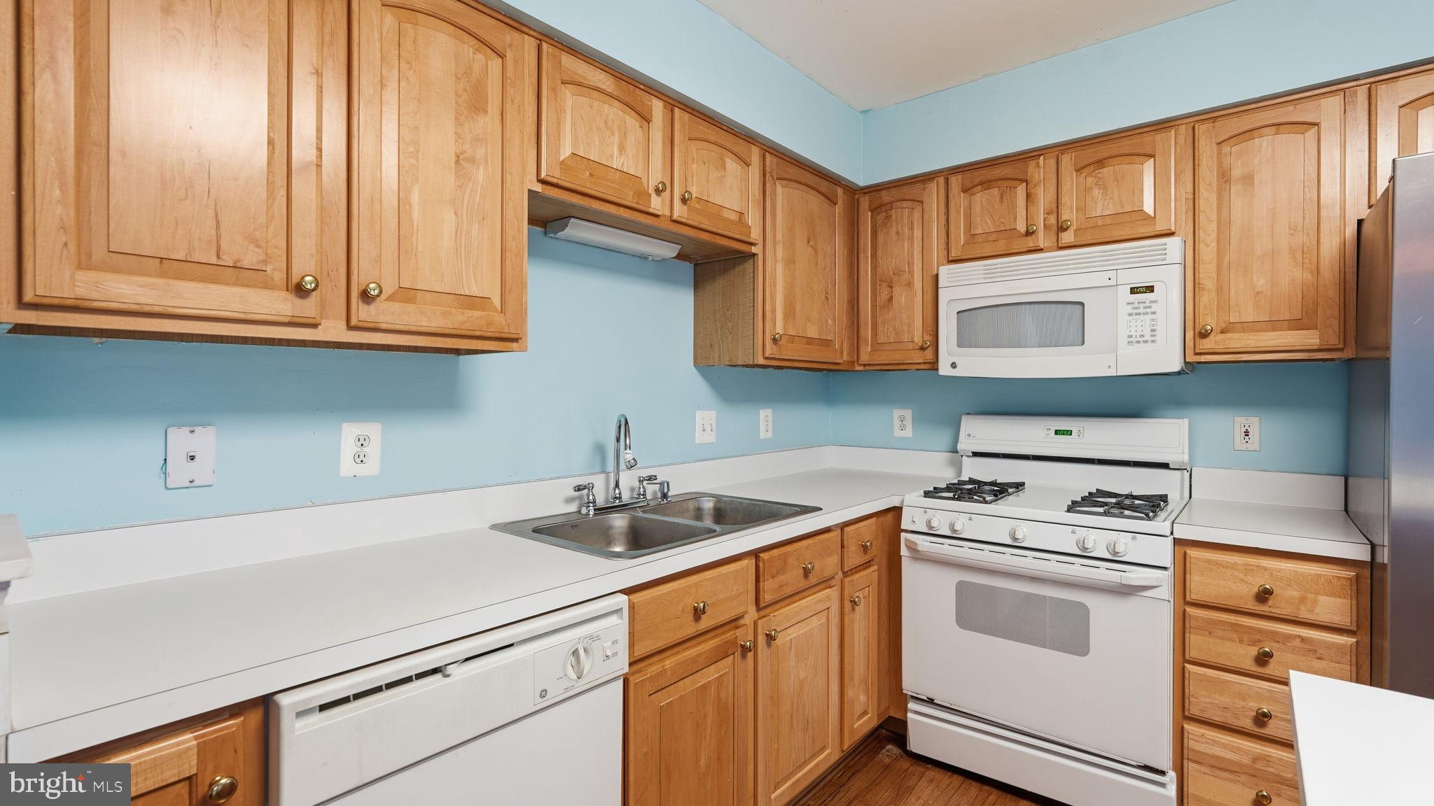 GREENHILL CROSSING - Residential