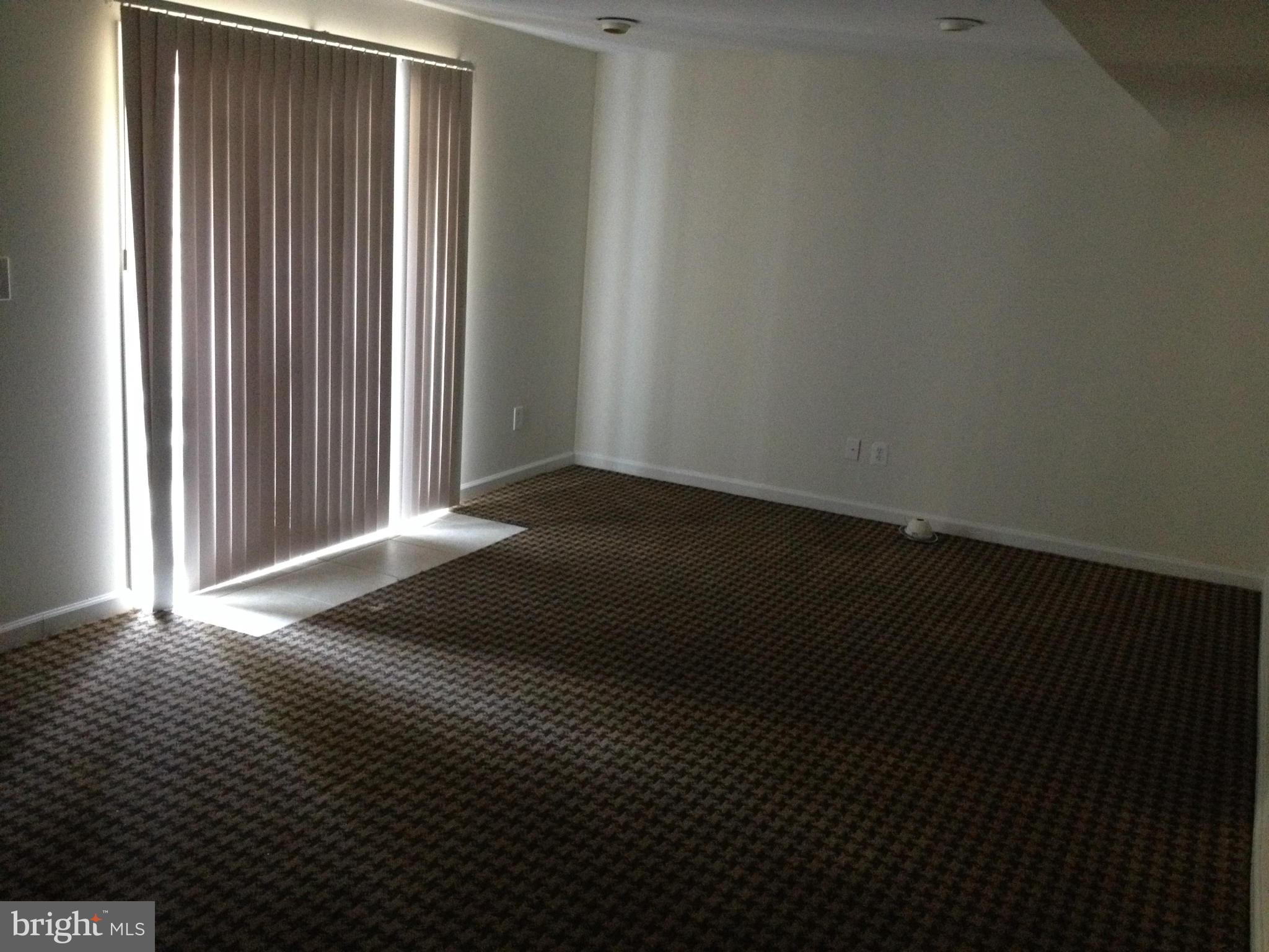 KINGSVIEW SUB - Residential Lease