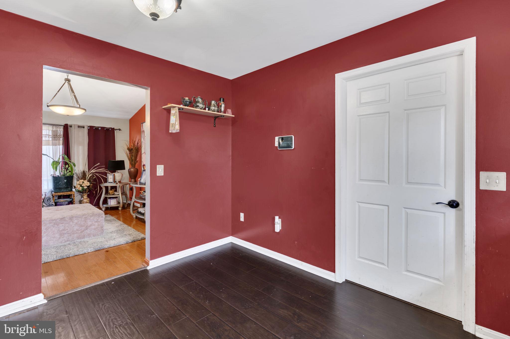 MARLTON - Residential