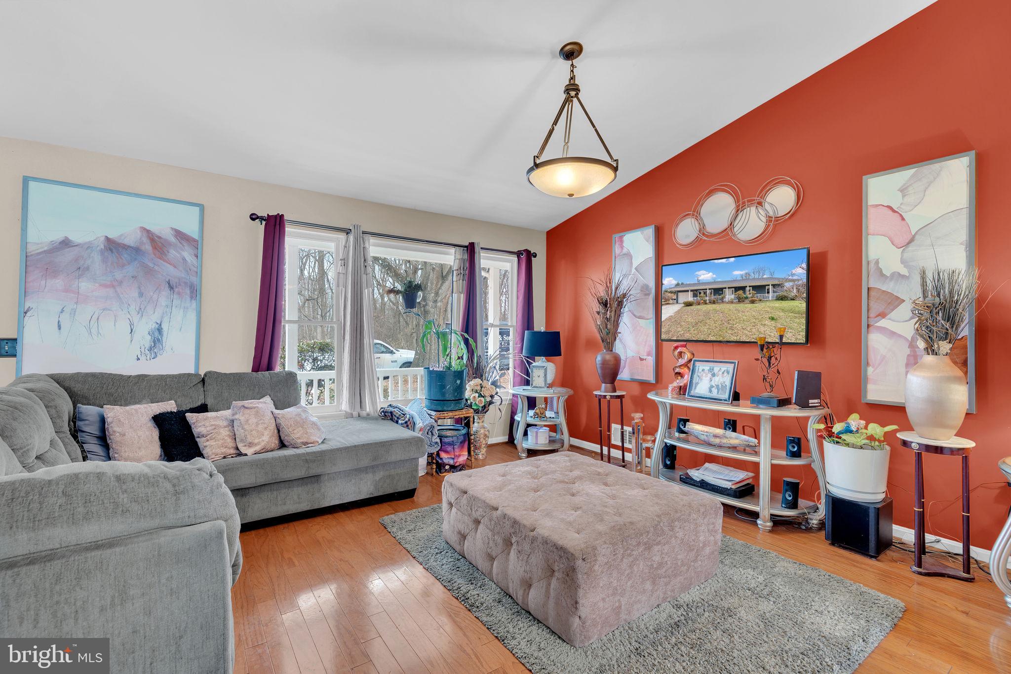 9104 TRUMPS HILL ROAD