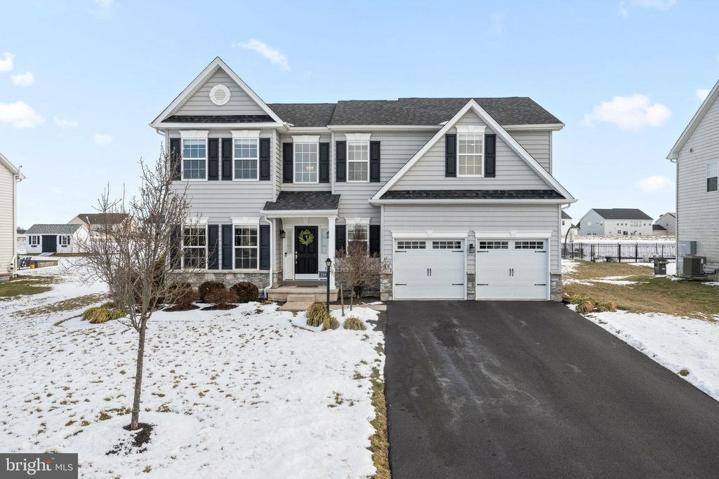 Photo of 219 Sumner Court, HARLEYSVILLE, PA 19438 (MLS # PAMC2166548)