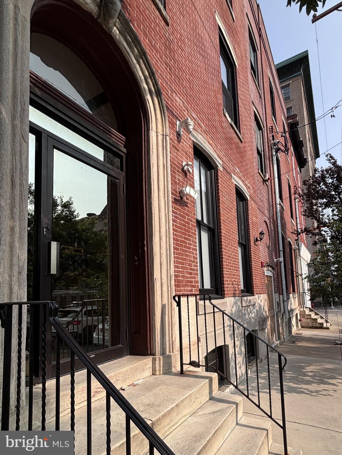643-45 N 15TH STREET