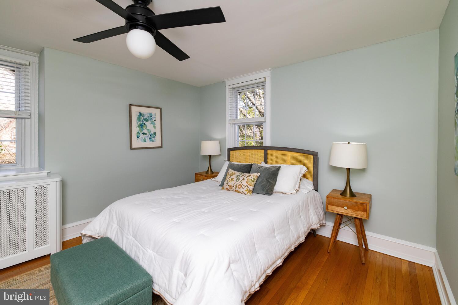 EAST FALLS - Residential