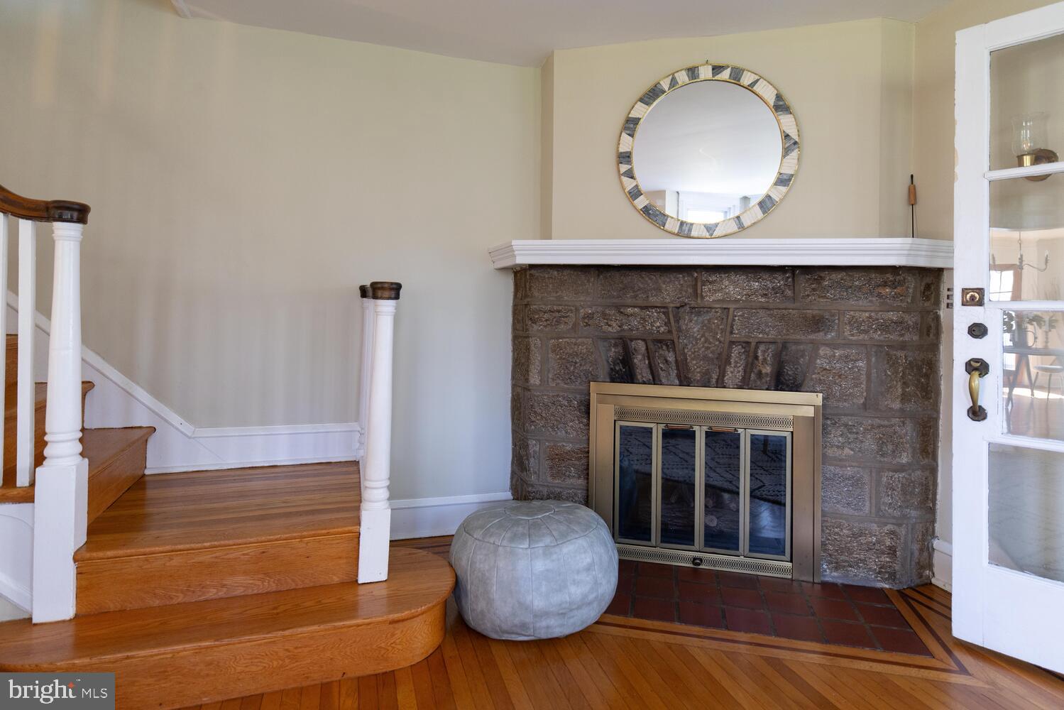 EAST FALLS - Residential