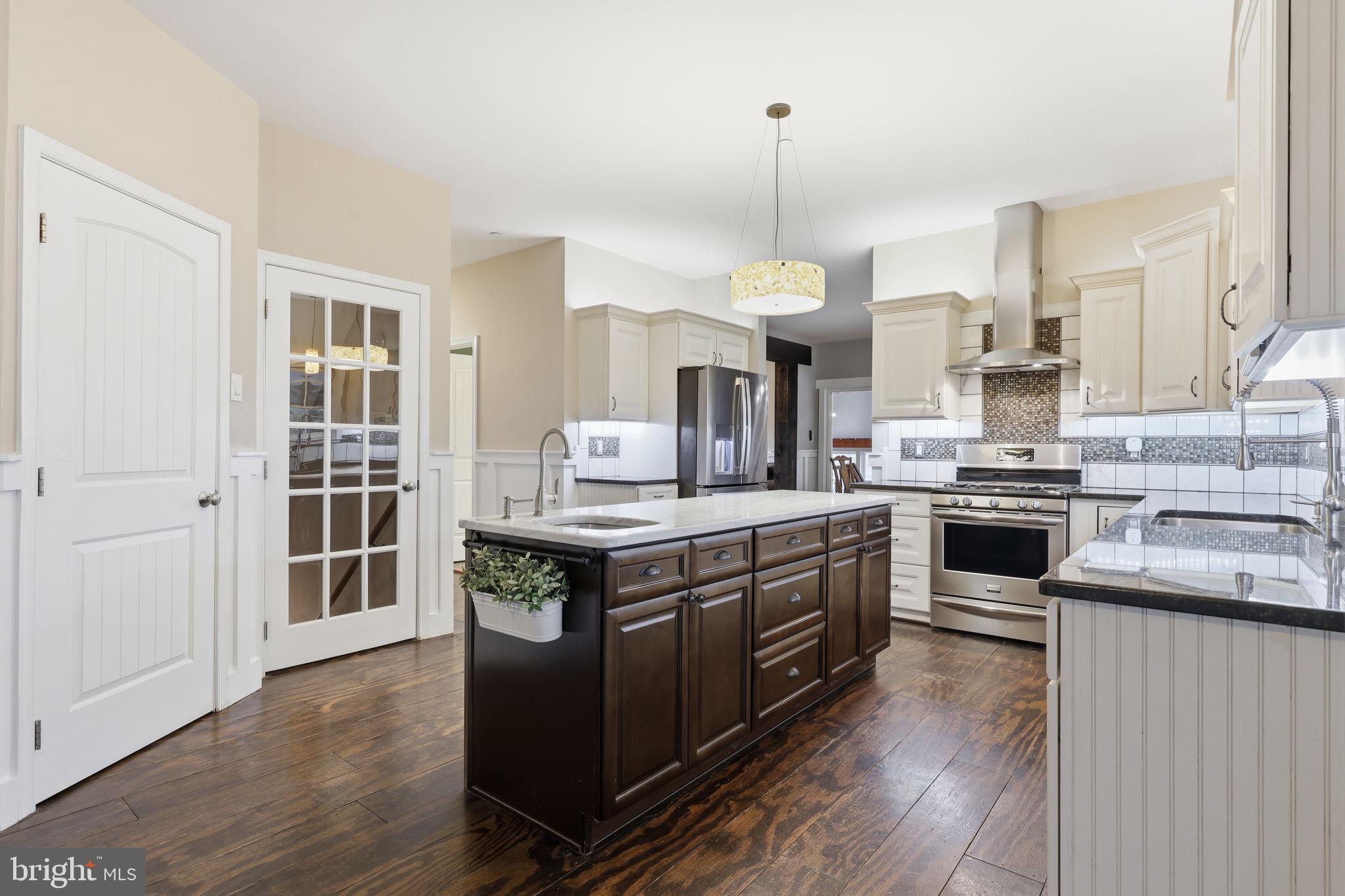 BUCKINGHAM - Residential