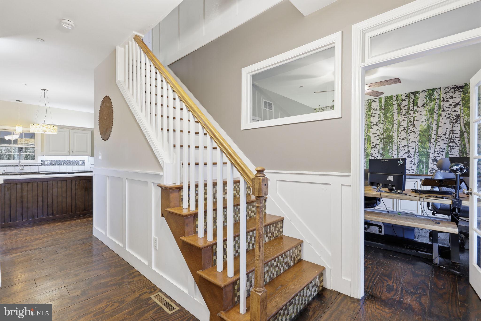 3852 DARK HOLLOW ROAD