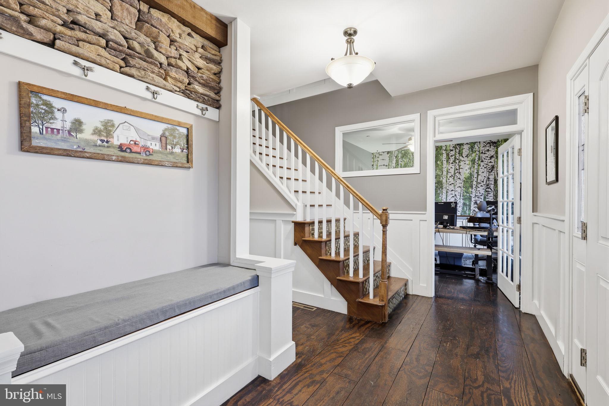 3852 DARK HOLLOW ROAD