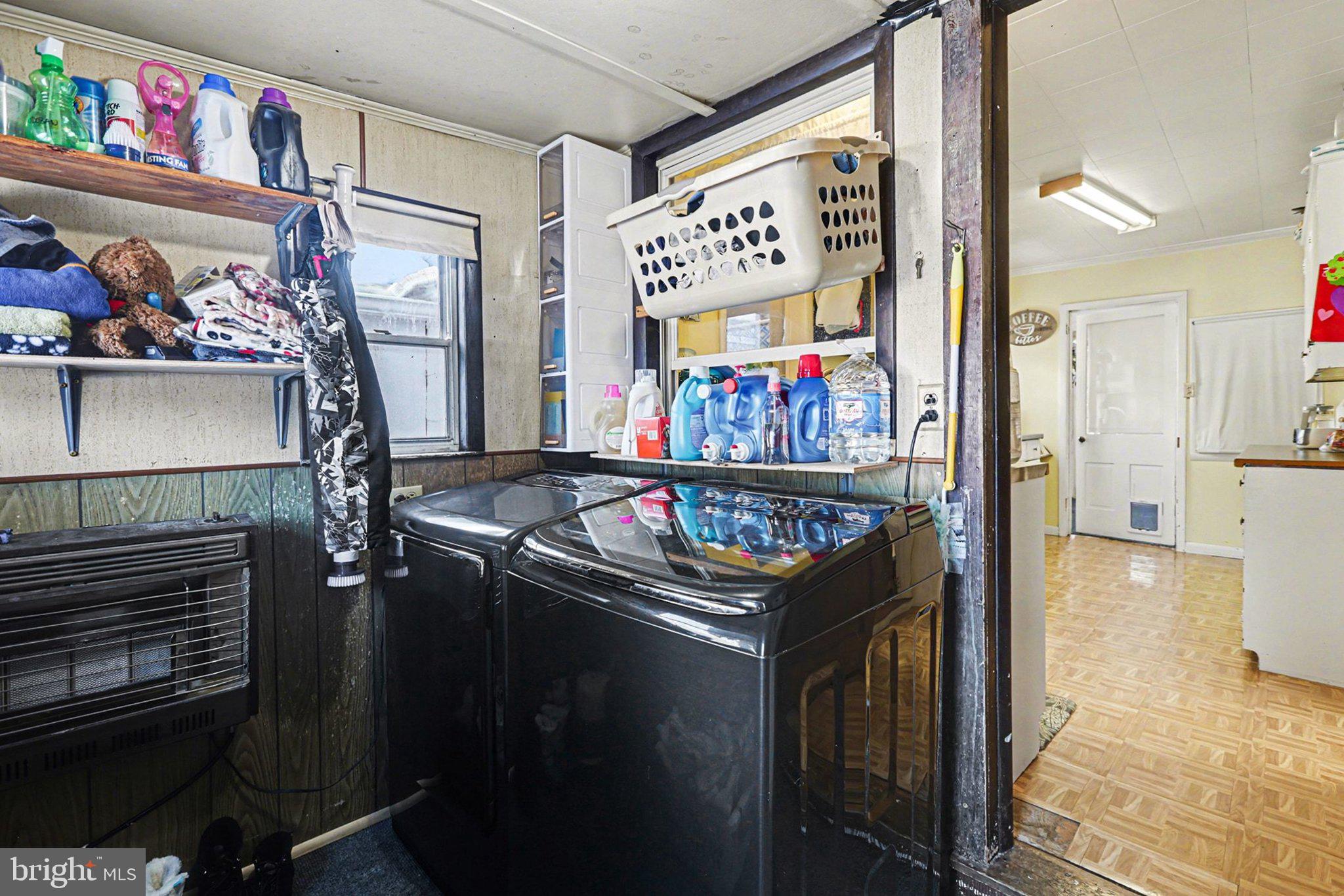 GREASON ROAD - Residential