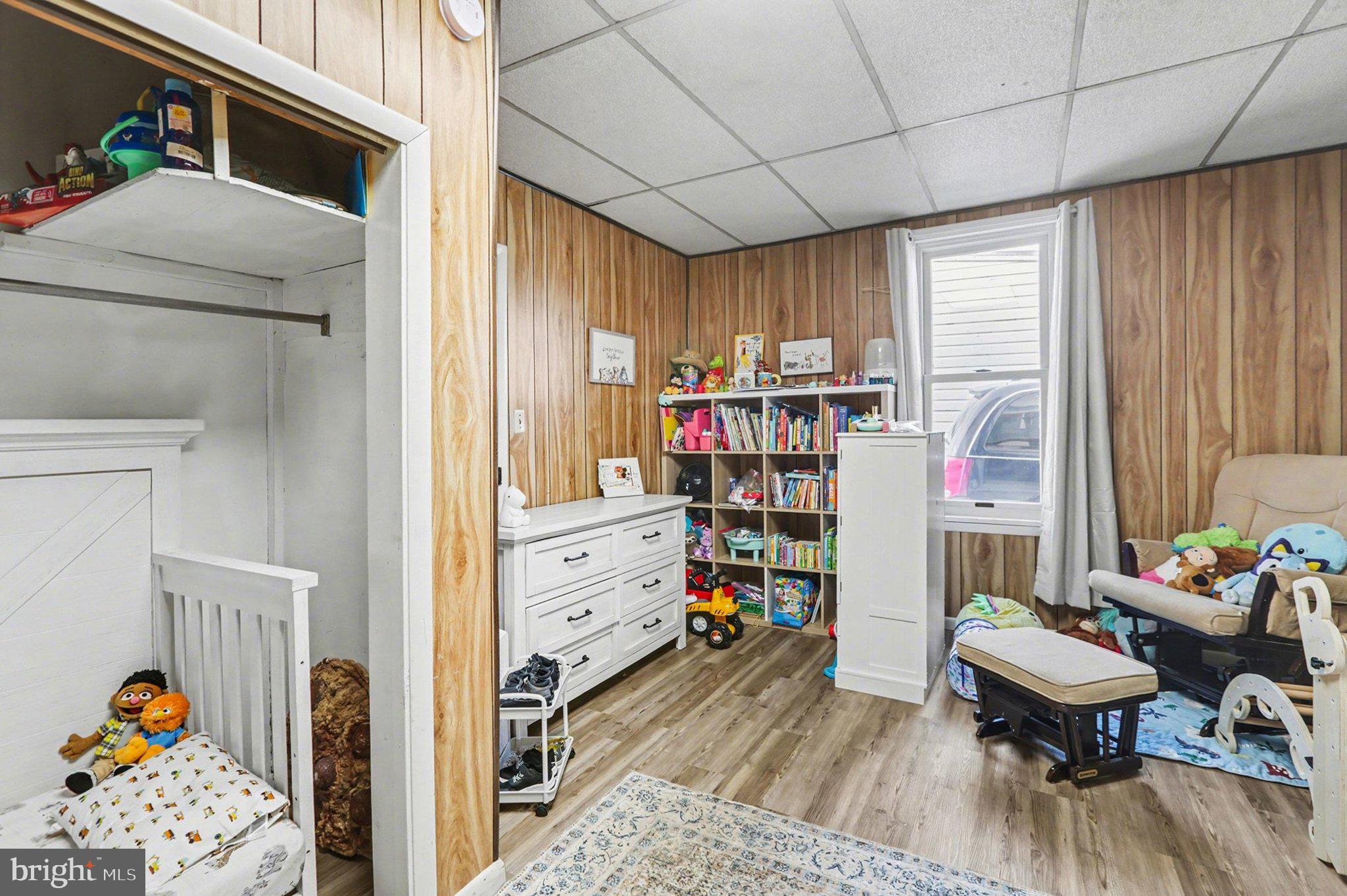 GREASON ROAD - Residential