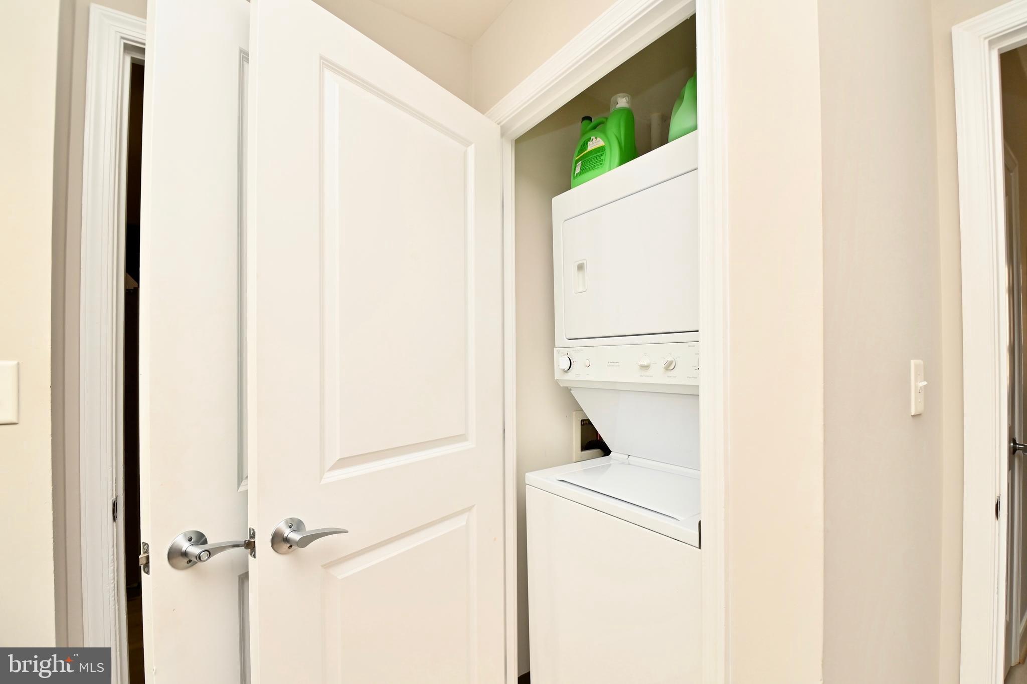 NATIONAL HARBOR - Residential Lease