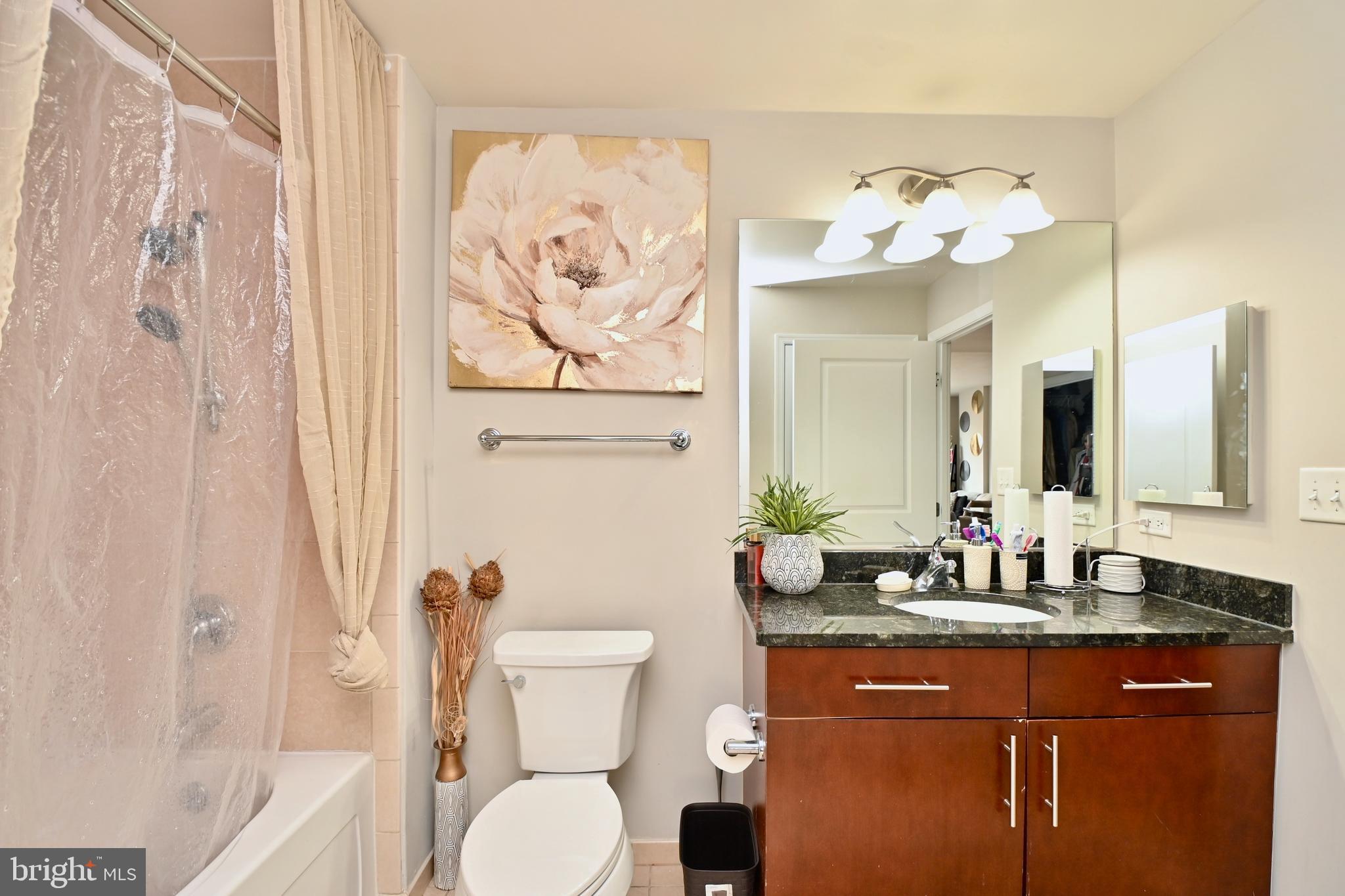 NATIONAL HARBOR - Residential Lease