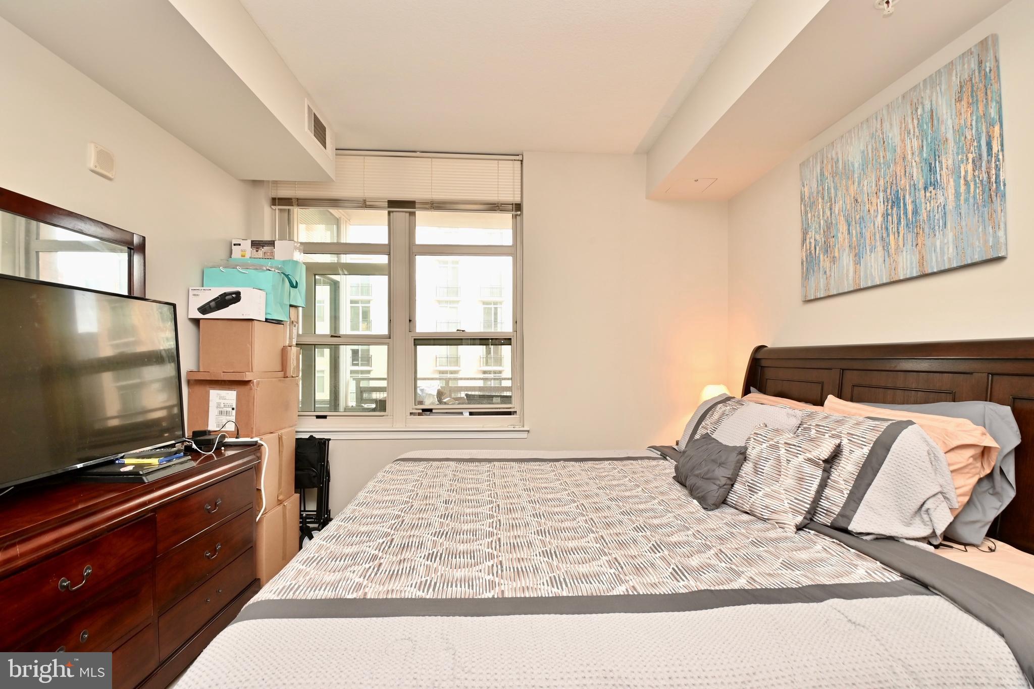 NATIONAL HARBOR - Residential Lease