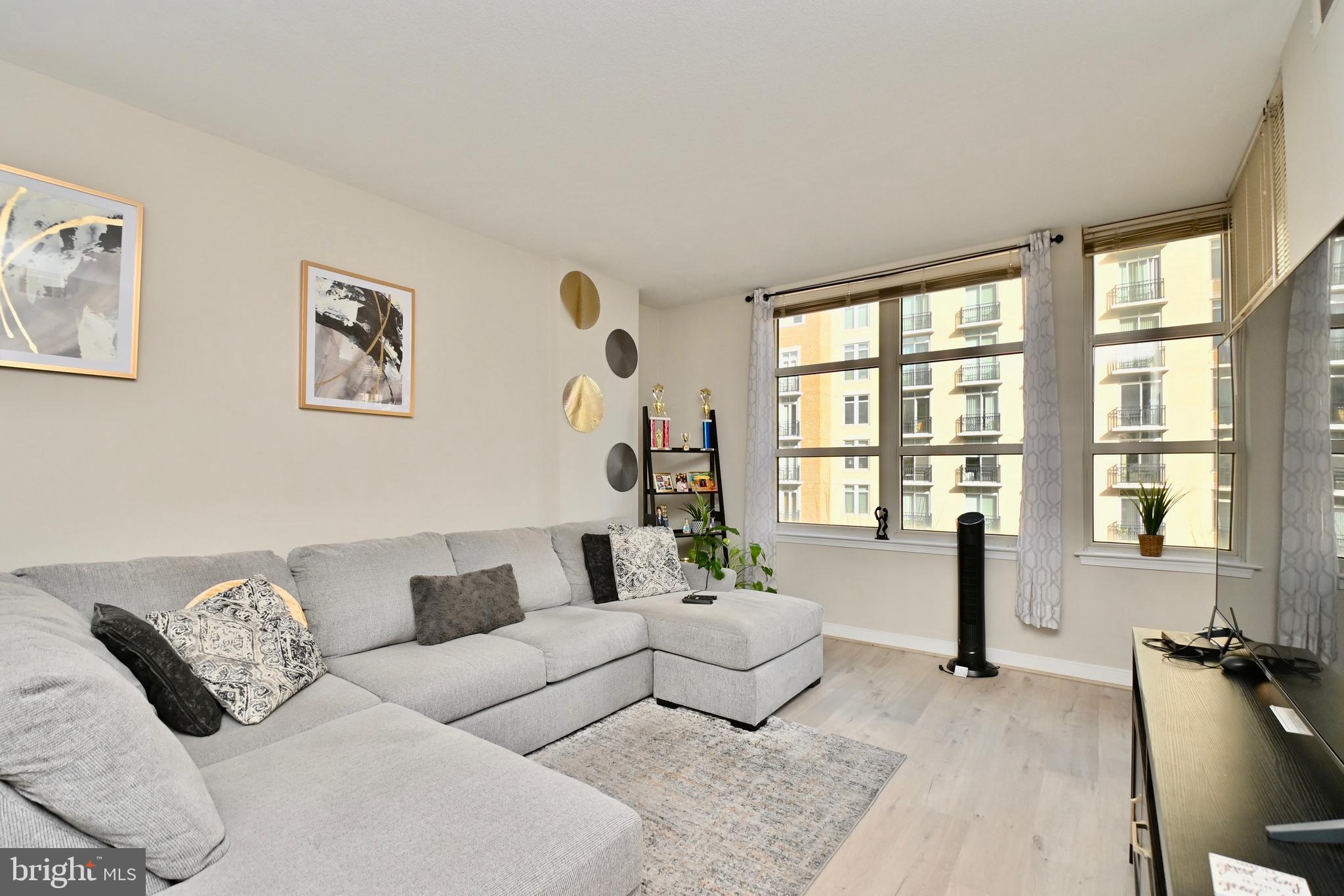 NATIONAL HARBOR - Residential Lease