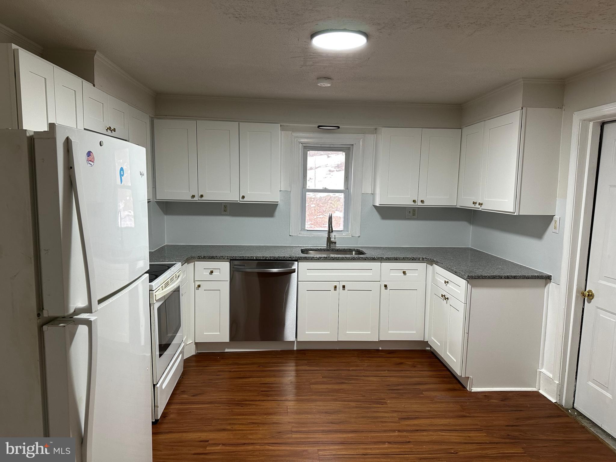 MODENA - Residential