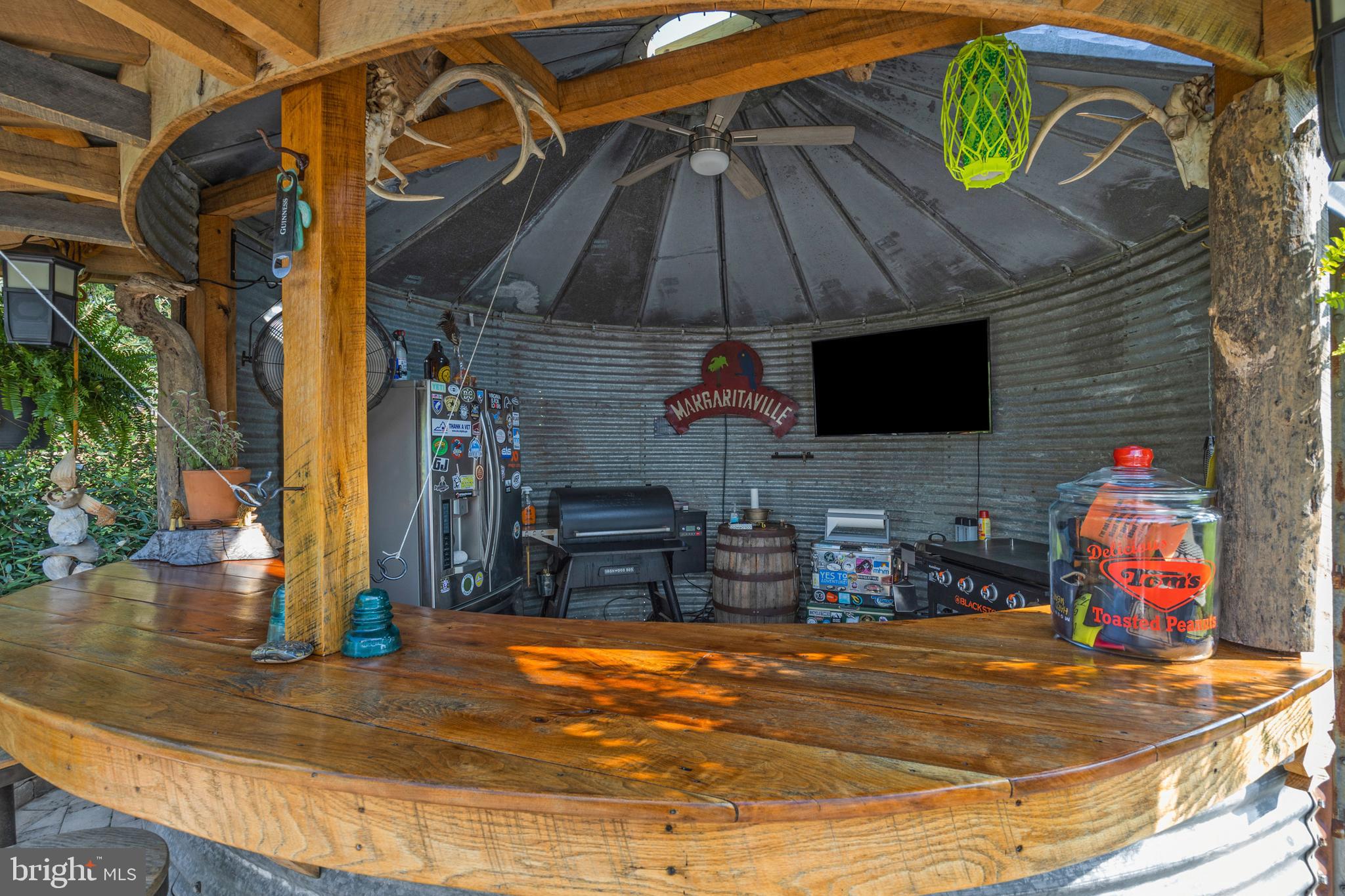 HILLCREST HEIGHTS - Residential