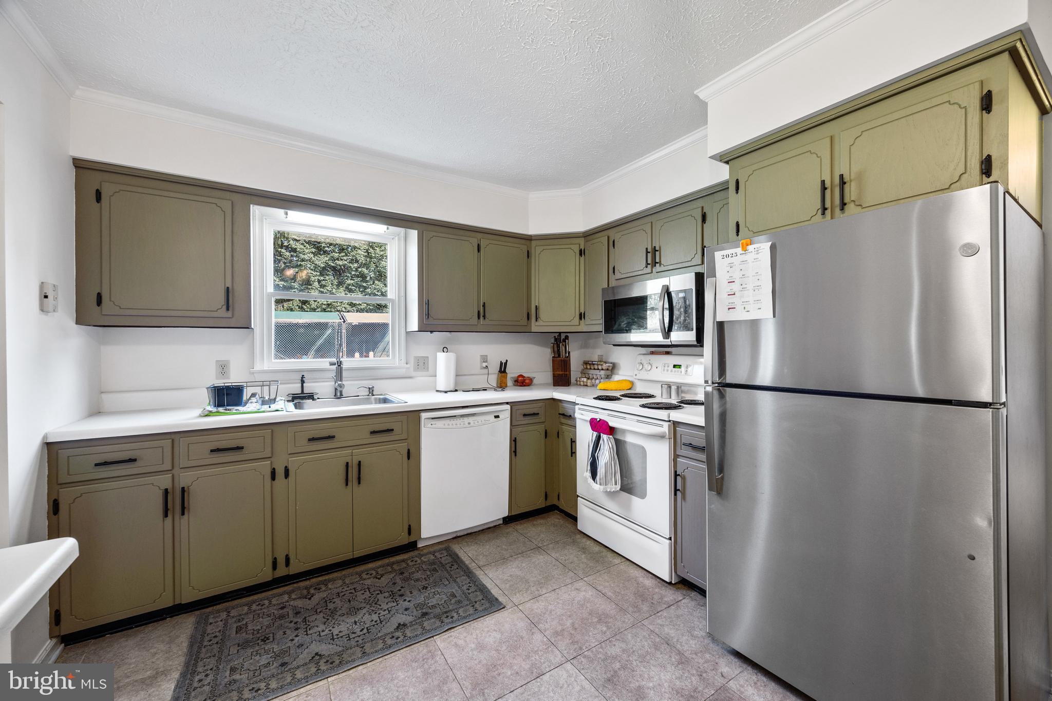 HILLCREST HEIGHTS - Residential