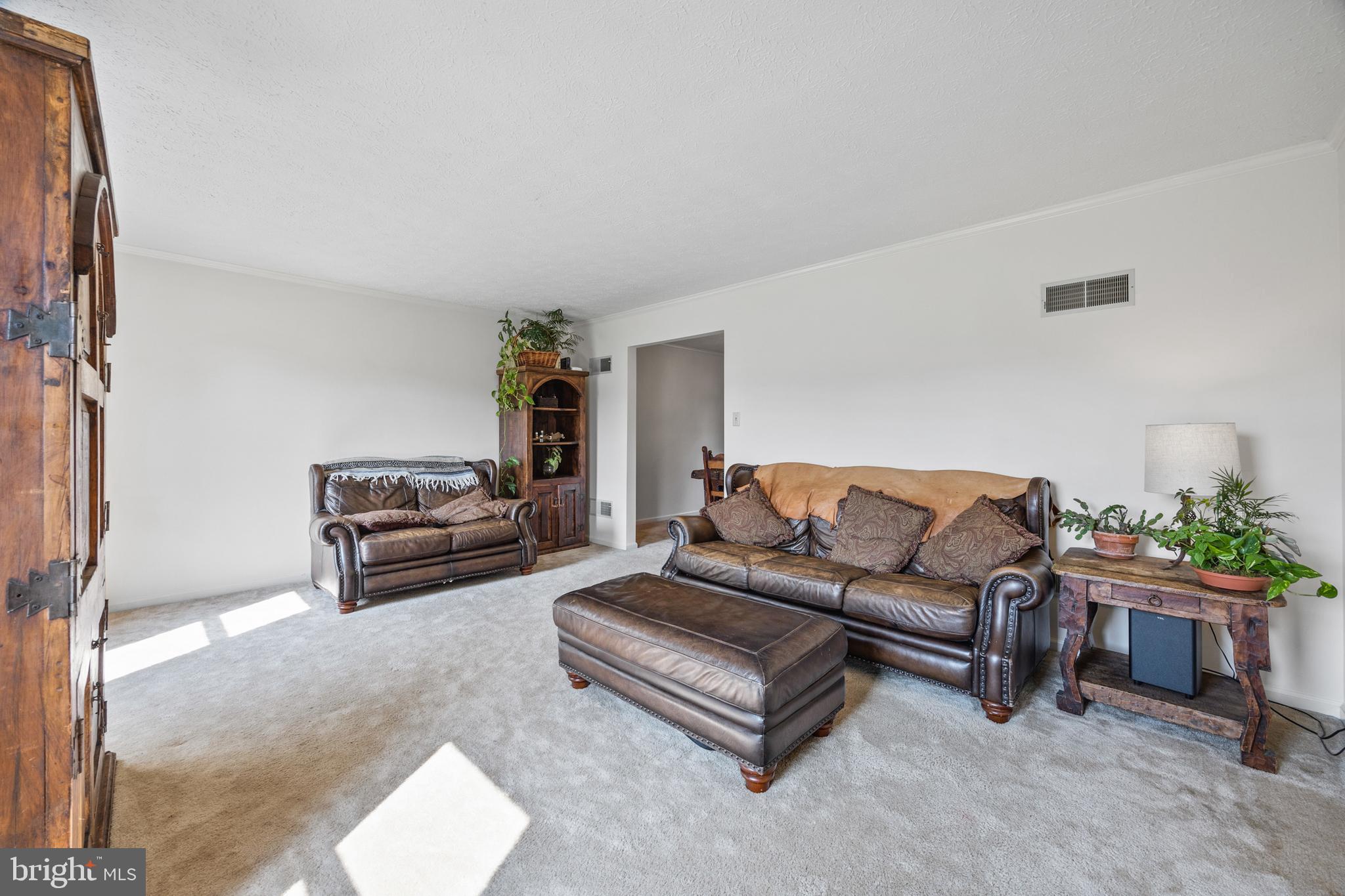 HILLCREST HEIGHTS - Residential